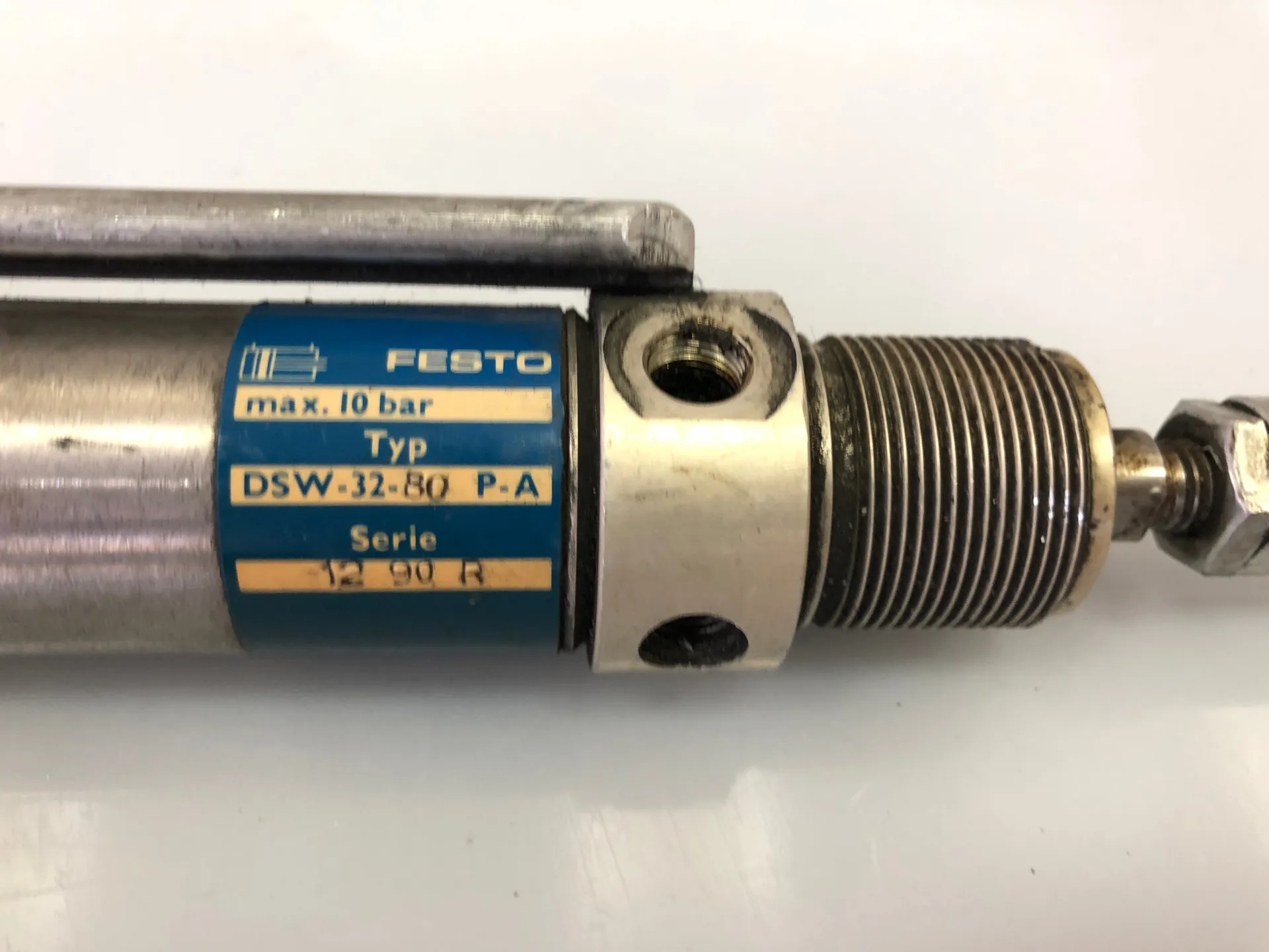 FESTO, DSW-32-80PA , CYLINDER, DOUBLE ACTING, 10BAR/145PSI. - Thumbnail 3