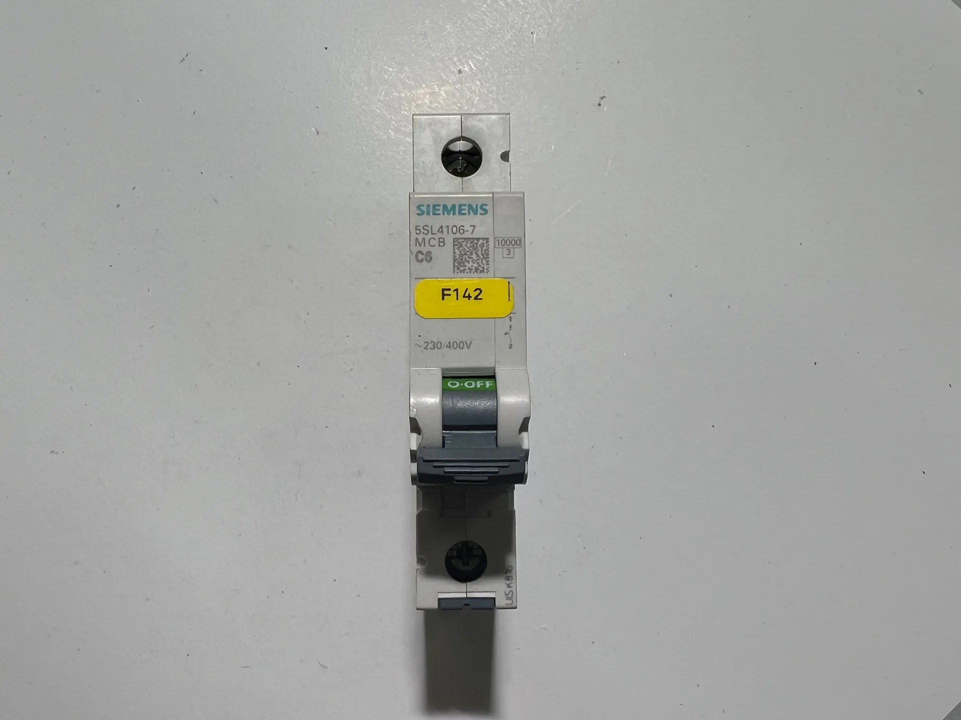 Siemens 5SL4106-7 Miniature Circuit Breaker MCB C6 230/400V 6kA - Image 1
