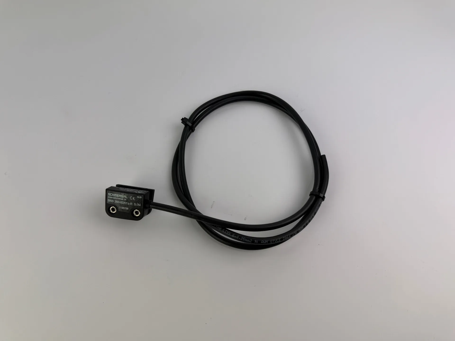 1x SCHMERSAL BNS 260-02/01Z-R 5.0M Magnetic Safety Sensor + BPS 260-1 Receiver - Thumbnail 3