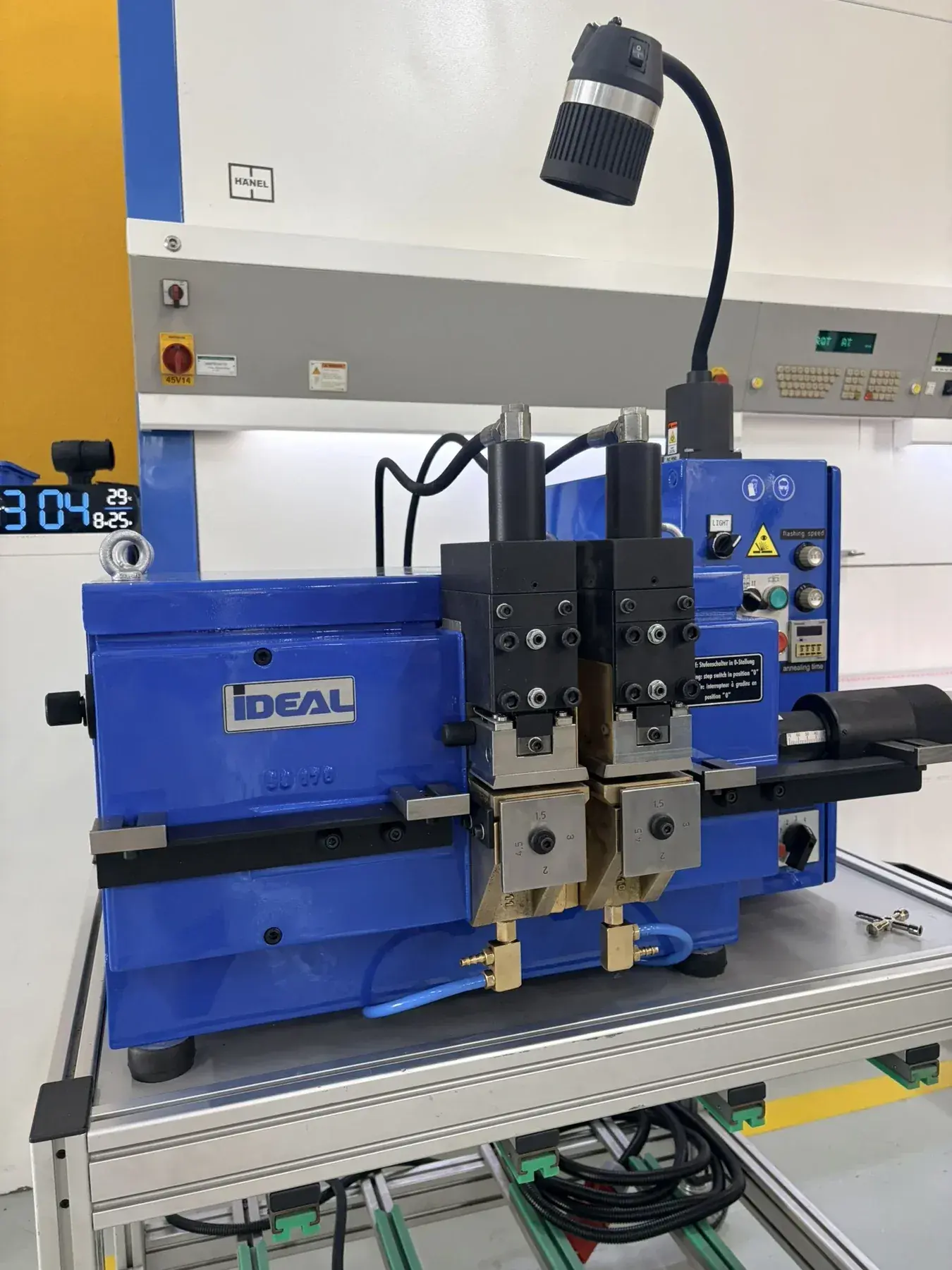 iDEAL BAS 065-11 Band Saw Blade Welder, Hydraulic Clamping, Blades to 60 mm - Image 1