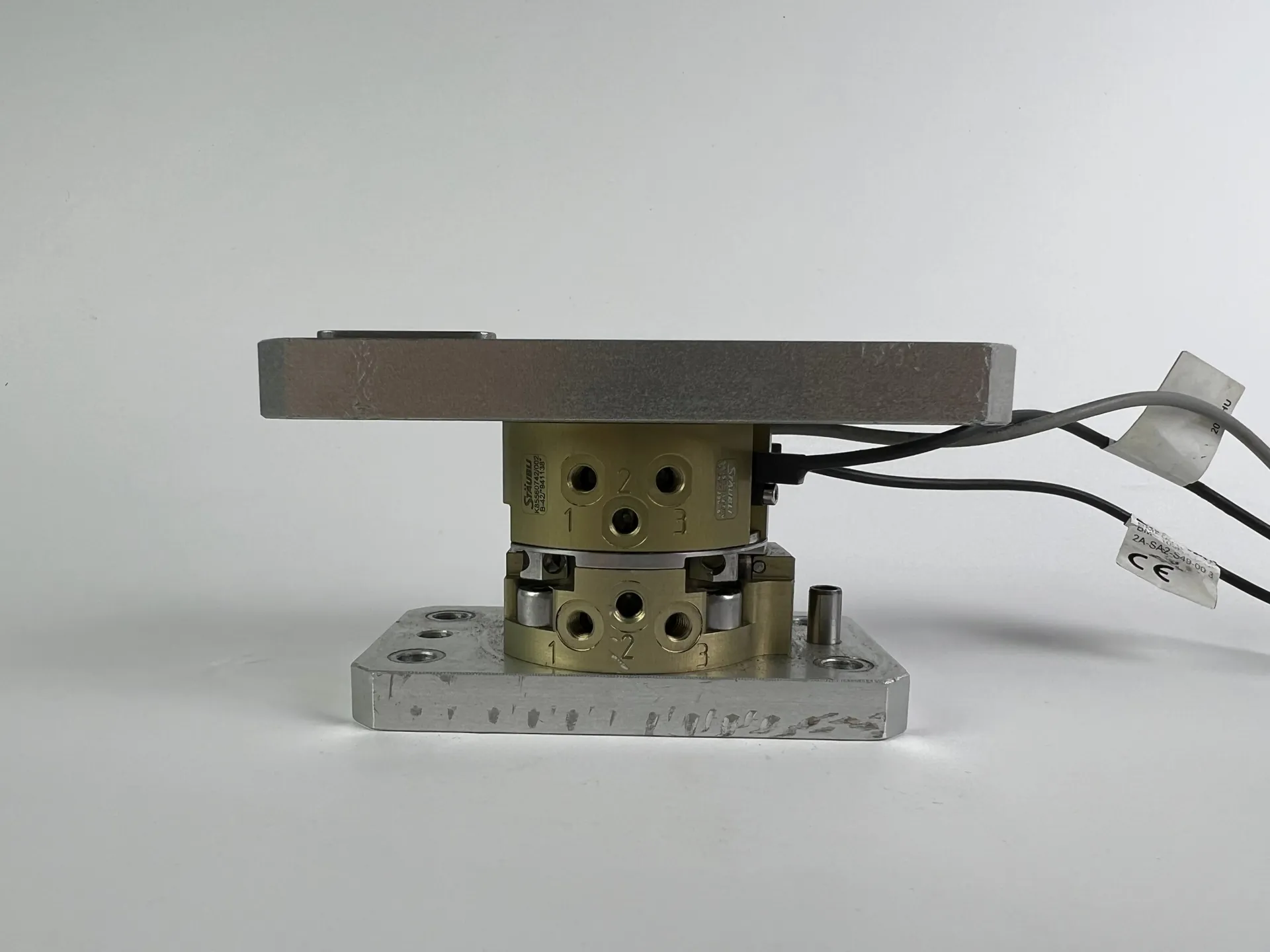 Staubli K85560742/002 B-42 941138 Automatic Robotic Tool + 2x Balluff Sensors BMF001L + 1x Sensor - Thumbnail 3
