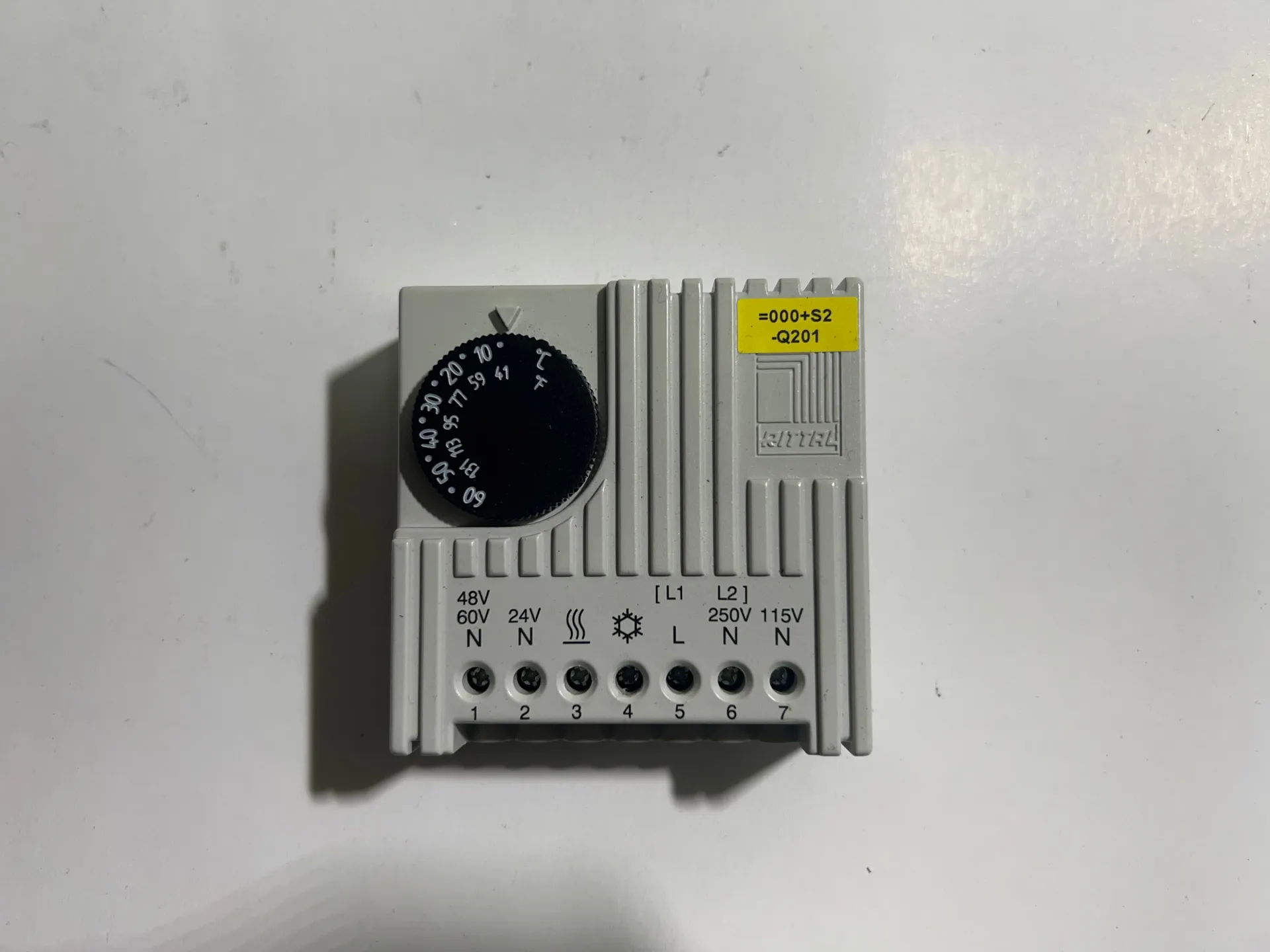 1x Rittal SK 3110 Temperature Controller - Thumbnail 2