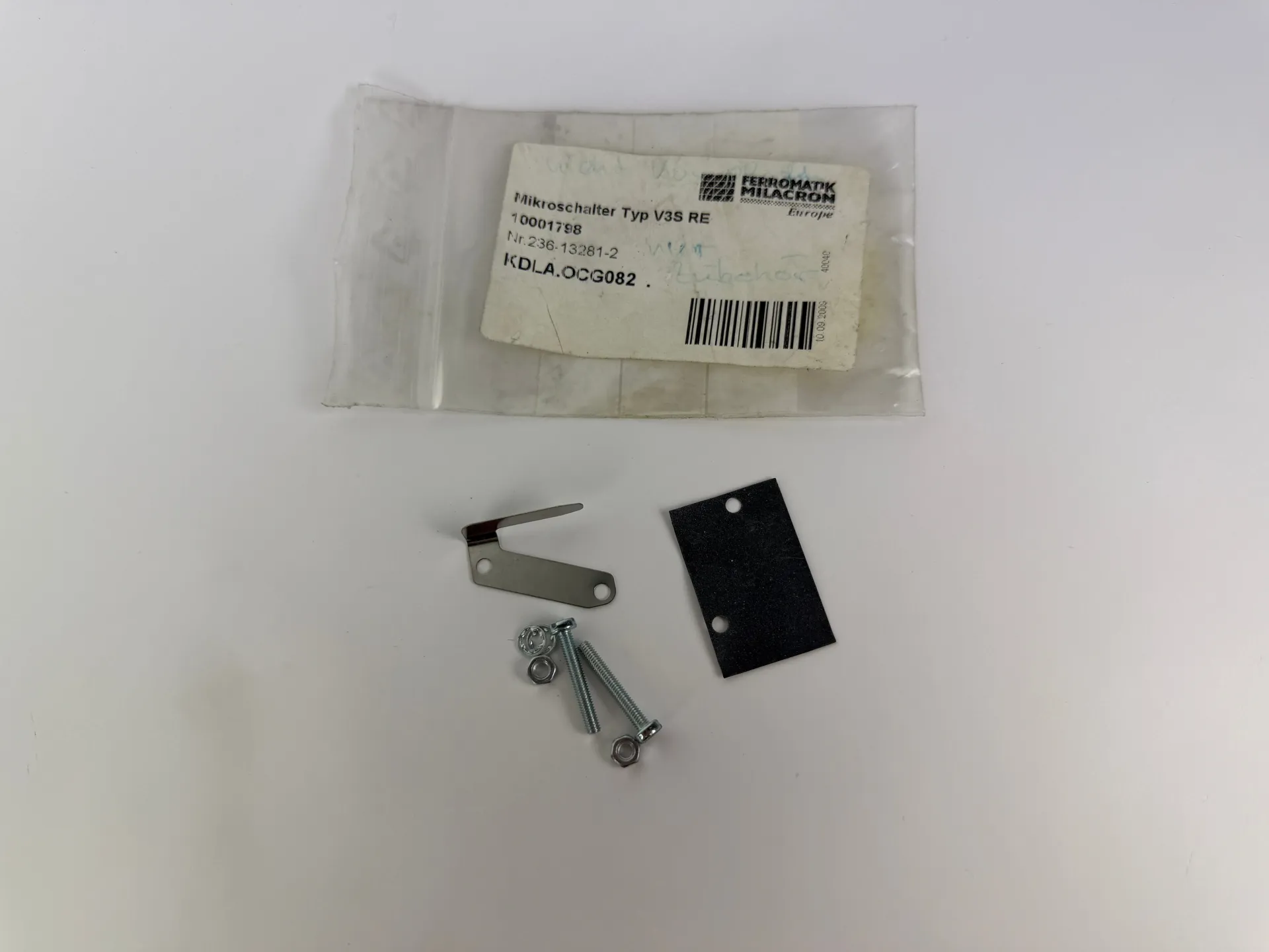 Ferromatik Milacron Mikroschalter V3S RE 10001798 Industrial Micro Switch Kit - Image 1