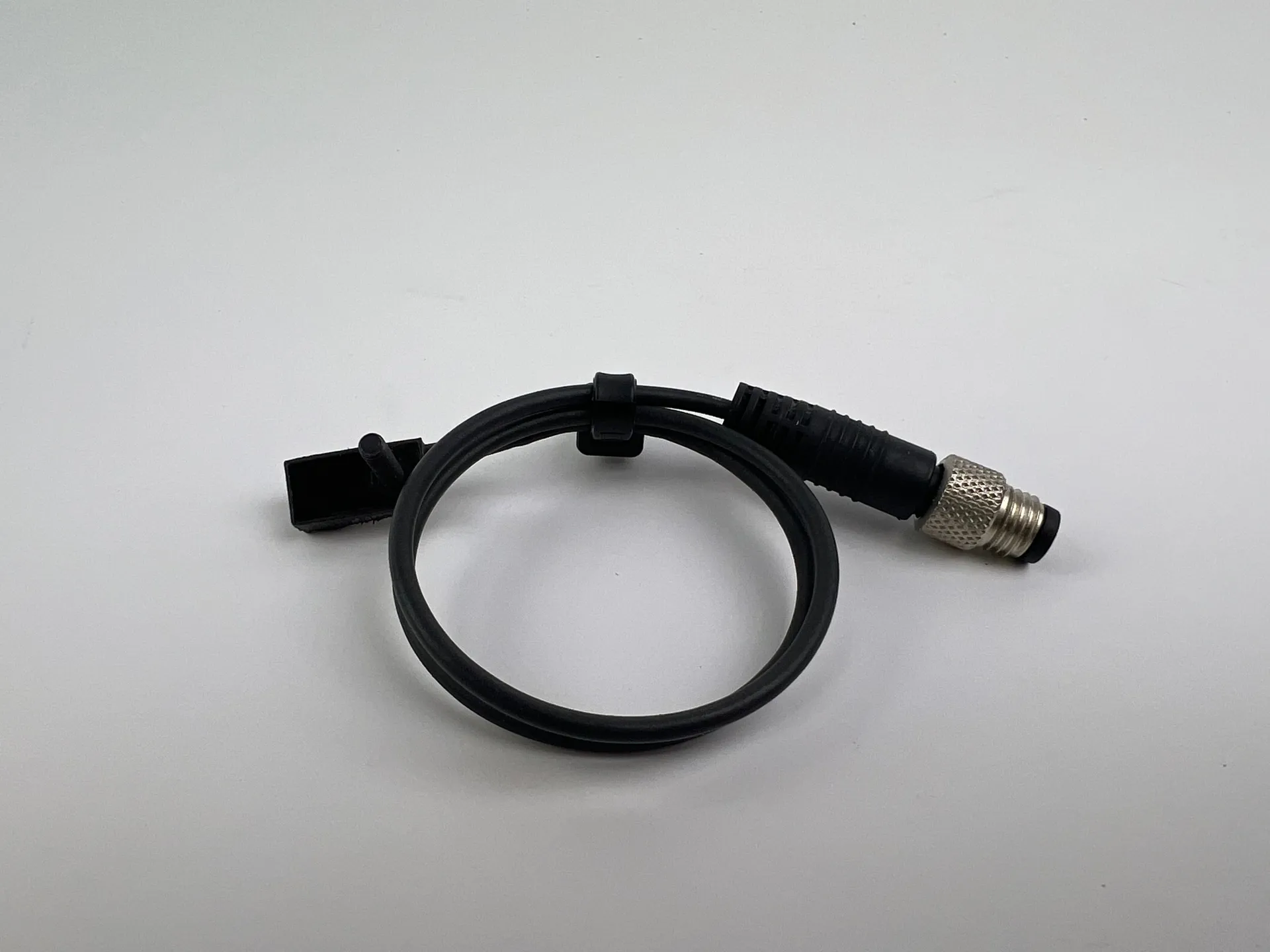 Balluff 2231CN Inductive Proximity Sensor, 30cm Cable