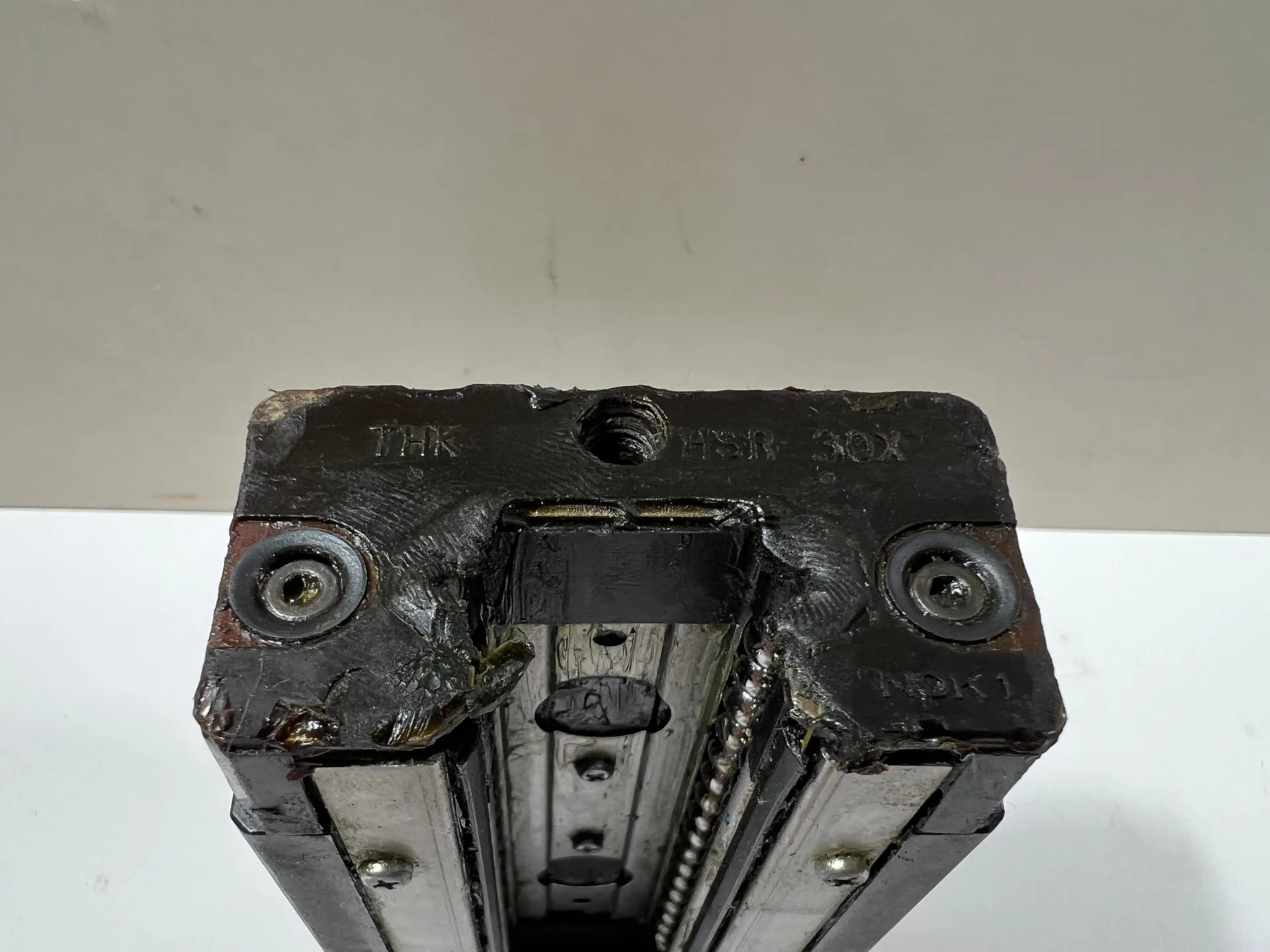 1x THK HSR 30H Linear Bearing Block - Thumbnail 3