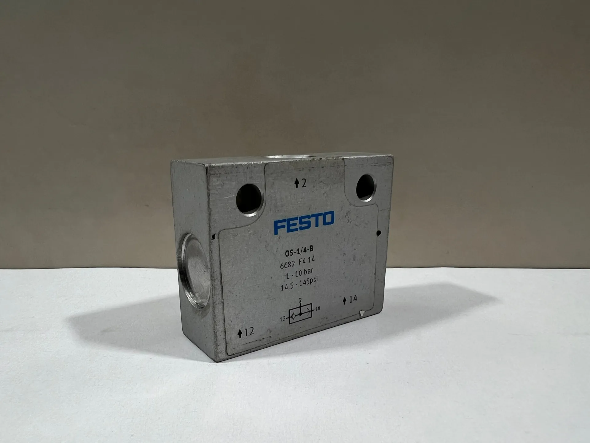 Festo 6682 OS-1/4 B Pneumatic Valve - Thumbnail 2