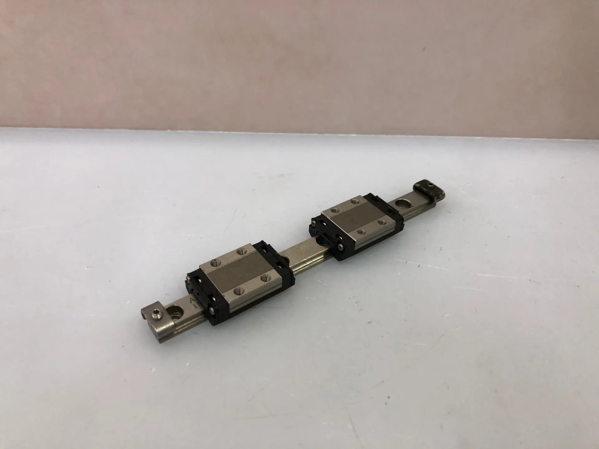 THK 2SRS9MSS+125LM Miniature Linear Guide – 2 Blocks with 125mm Rail