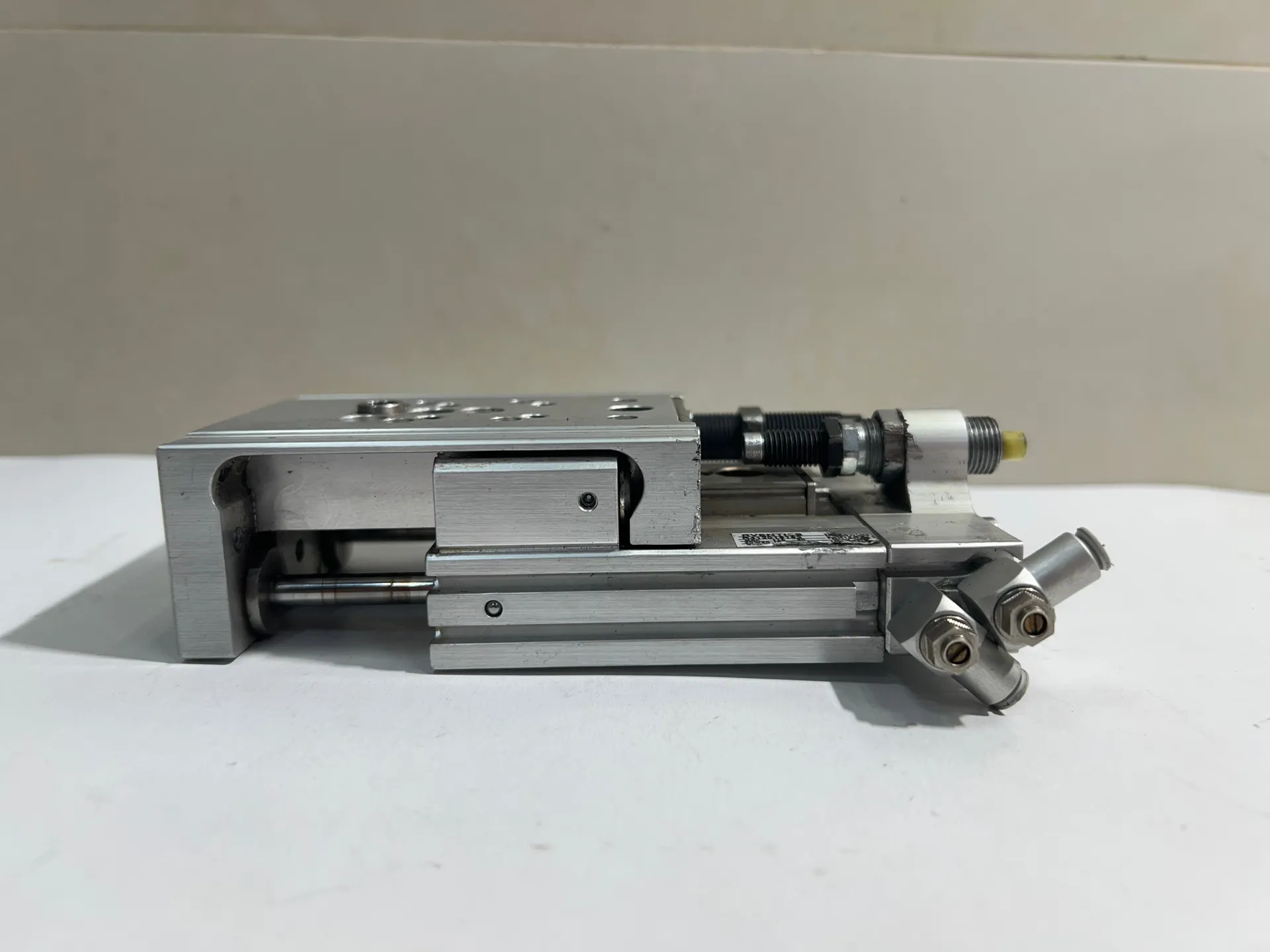 Aventics R412019183 Mini Slide Cylinder 10Bar - Image 1