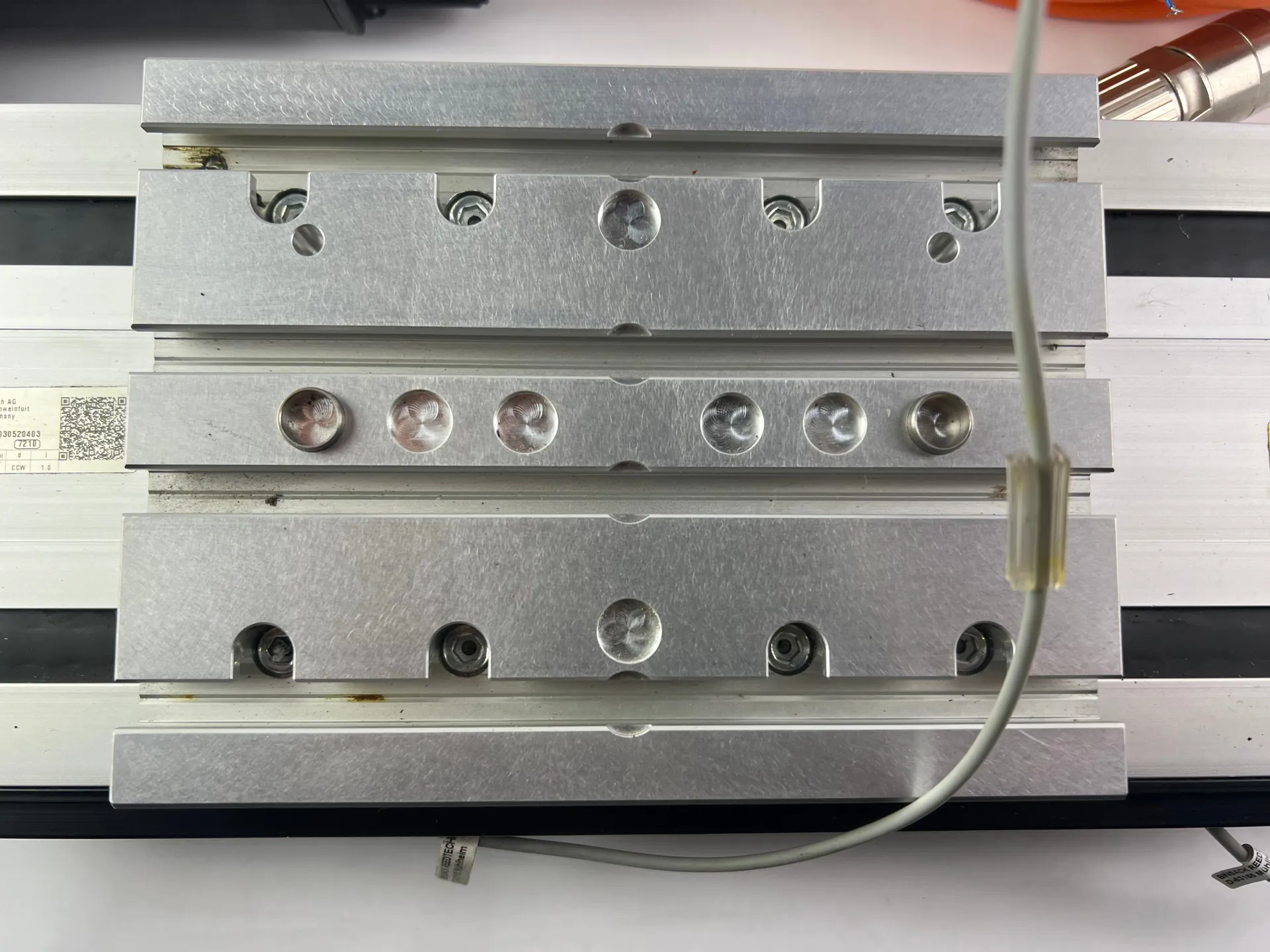Rexroth R030520403 CKK-145-NNG1 Compact Module + R911306060 MSK040C-0600-NN-M1-UG0-NNNN Motor + 2 Cables + Sensors - Thumbnail 6