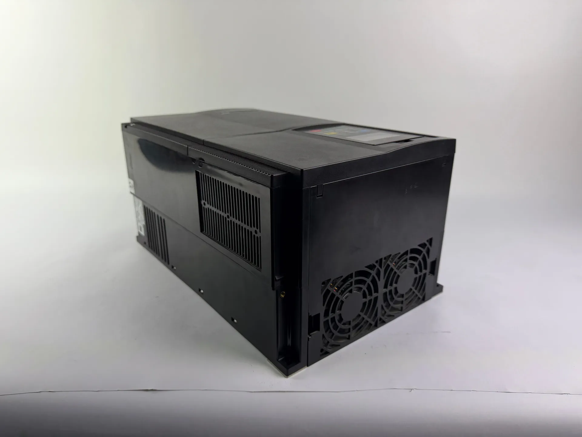 Omron 3G3RX-A4220-E1F RX Series Inverter 22kW 380-480V 3-Phase Frequency Drive - Thumbnail 7