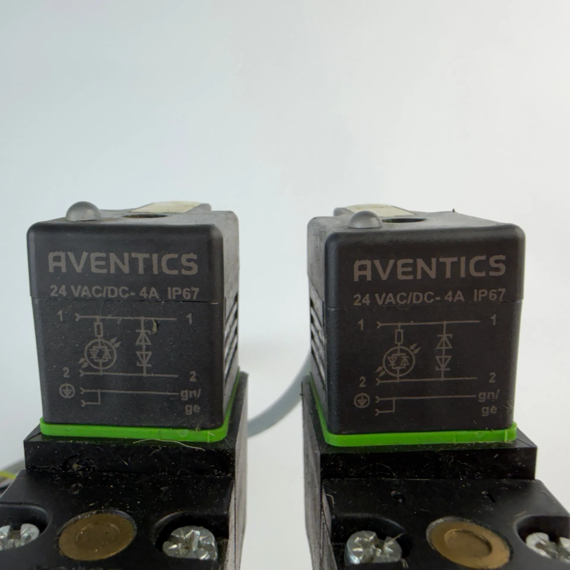 AVENTICS Dual 5/2 Directional Valve R422 002 577 w/ Island R422 003 624 Sensors Coils - Thumbnail 9