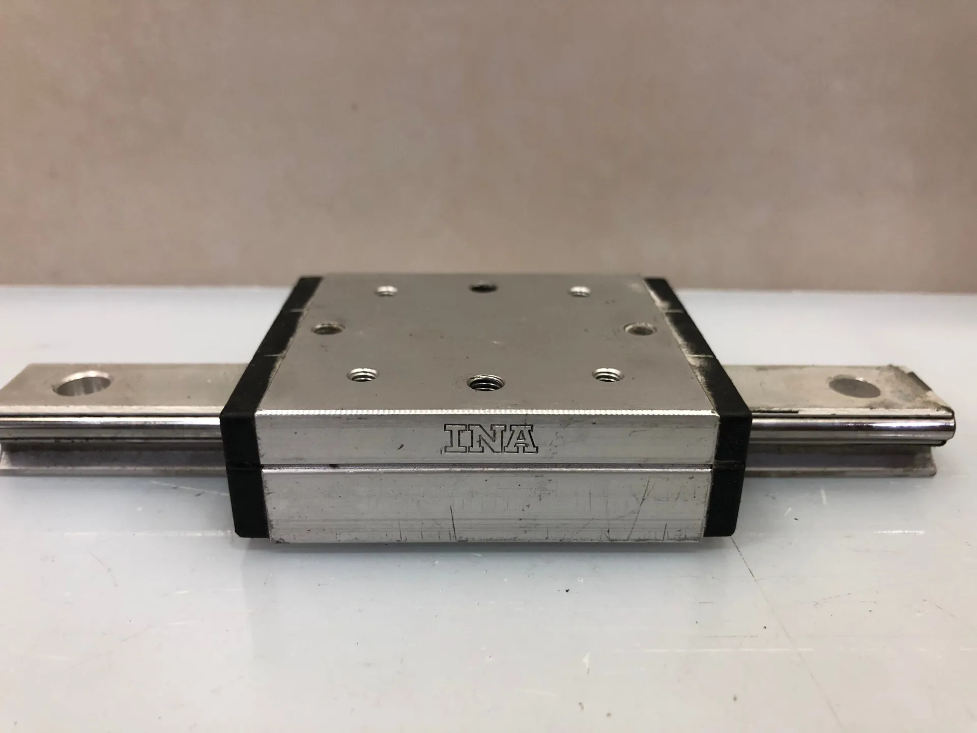 INA Linear Guide Block 150mm – Precision Linear Motion Component - Thumbnail 3