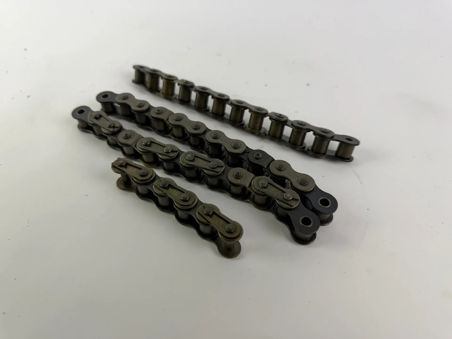 Renold England Industrial Roller Chain Lot 4pcs 17mm Width 18.5cm Length - Thumbnail 3