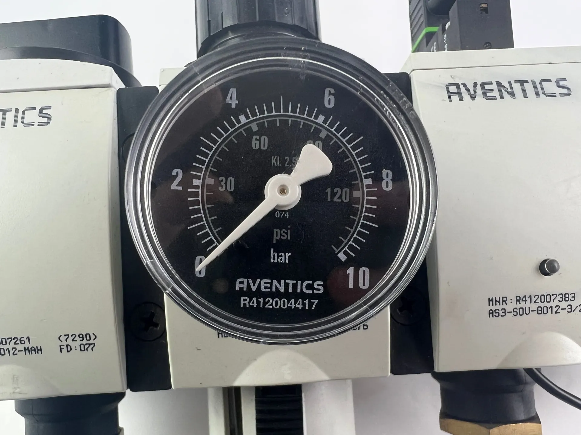 Aventics R412007261 R412007184 R412007383 R412007273 R412007251 + R412010767 Pressure Regulating Valves - Thumbnail 4