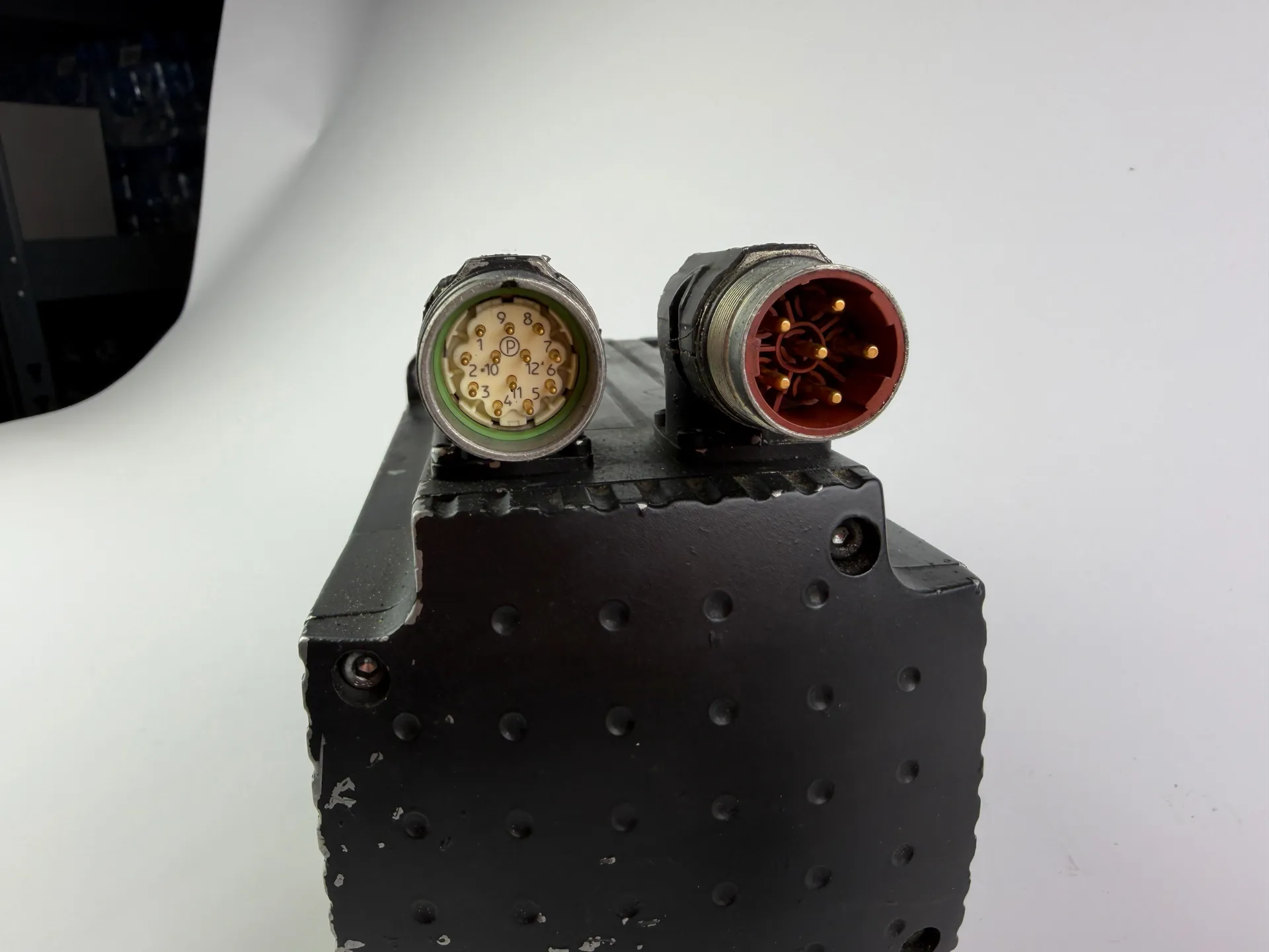 MOOG G414-805A Brushless Servomotor – 2.31 kW – G400 Series - Thumbnail 3