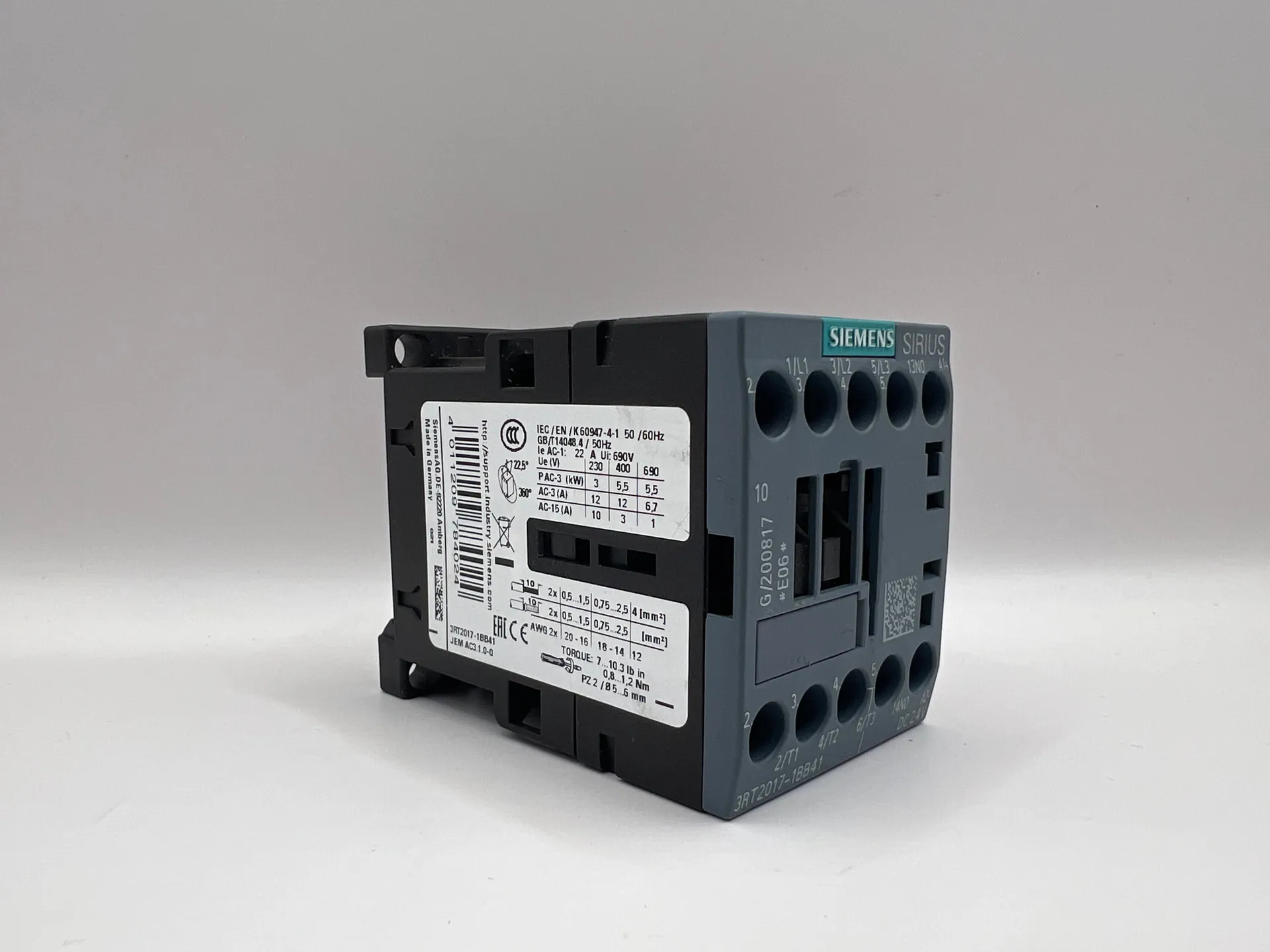 1x Siemens SIRIUS 3RT2017-1BB41 Contactor 24V AC Coil 3-Pole 9A - Thumbnail 2