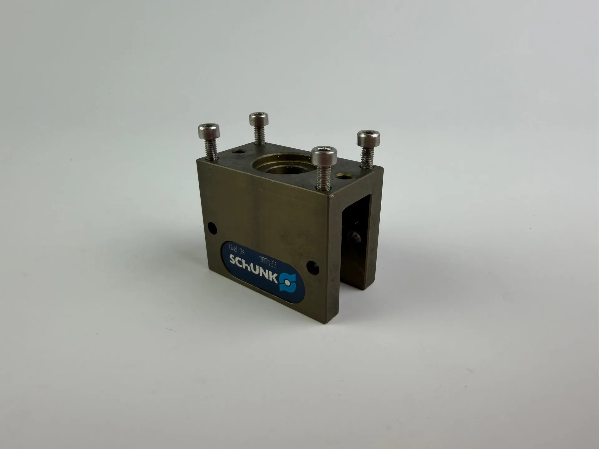 SCHUNK 307135 Metal Cover for Gripper - Image 1