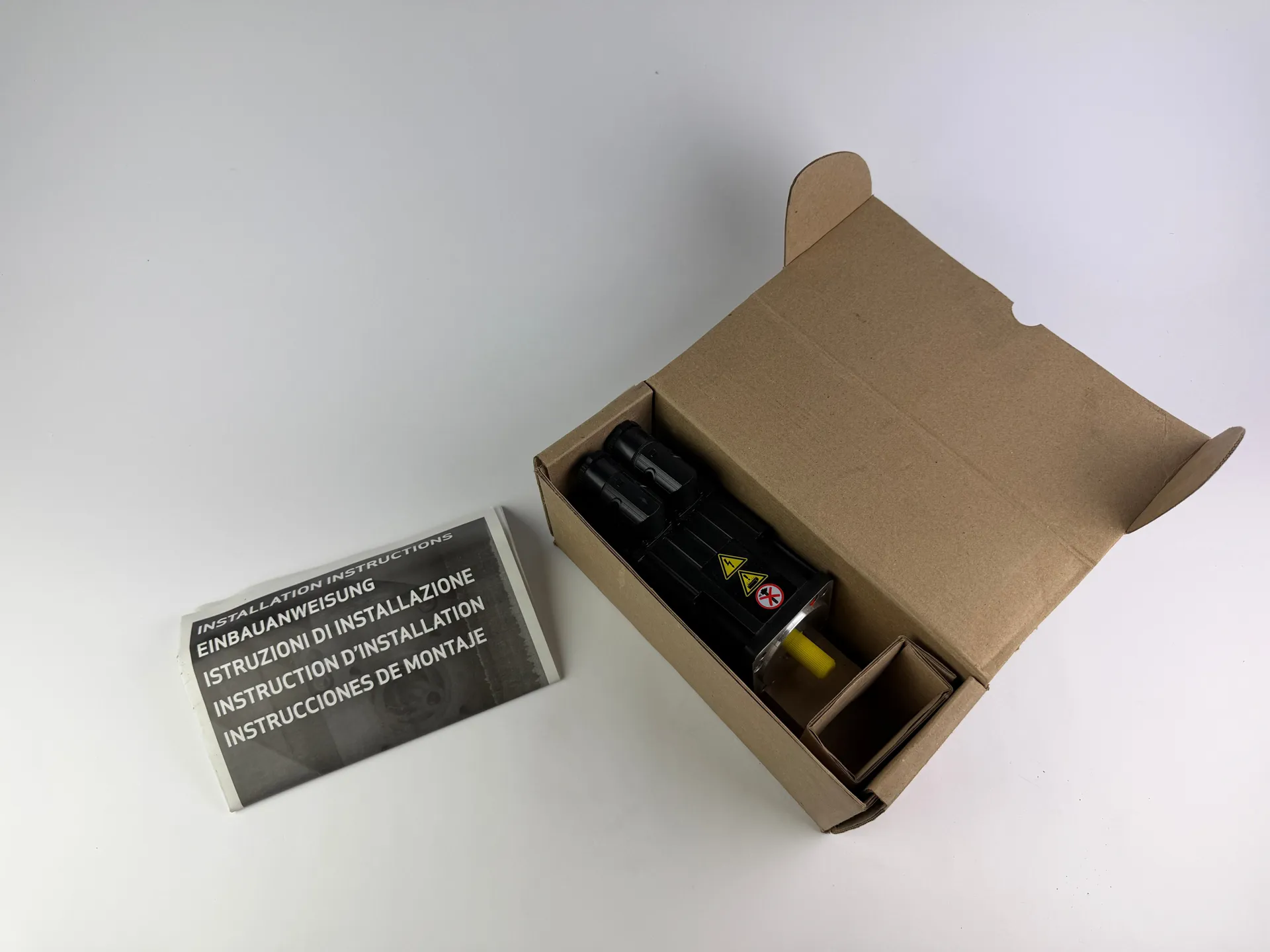 MOOG G413-414A Brushless Servomotor – 0.95 kW – G400 Series - Thumbnail 4