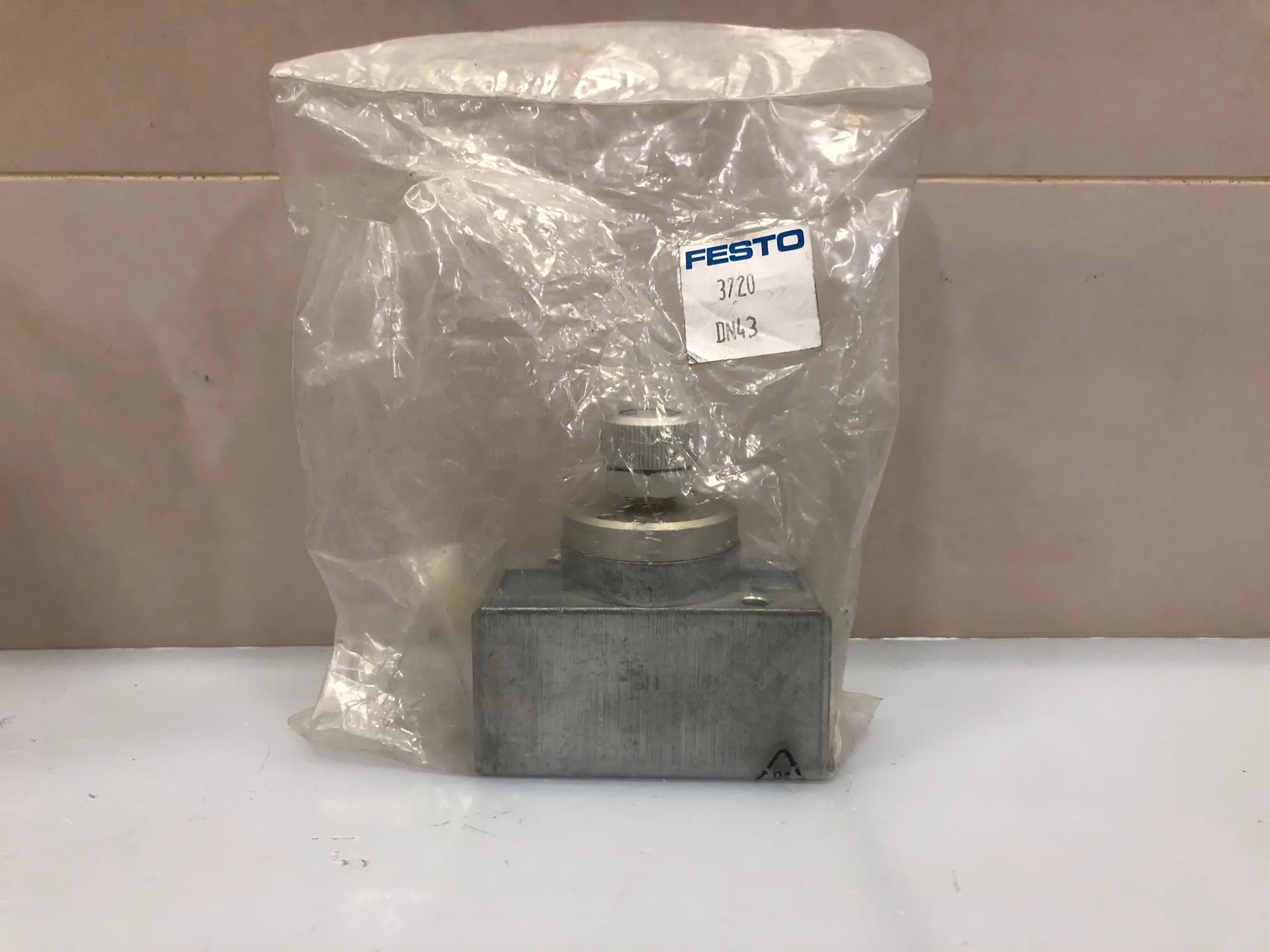 1x FESTO GR-1/2 3720 Wafer Butterfly Check Valve G 1/2" – Non-Return Valve - Thumbnail 2