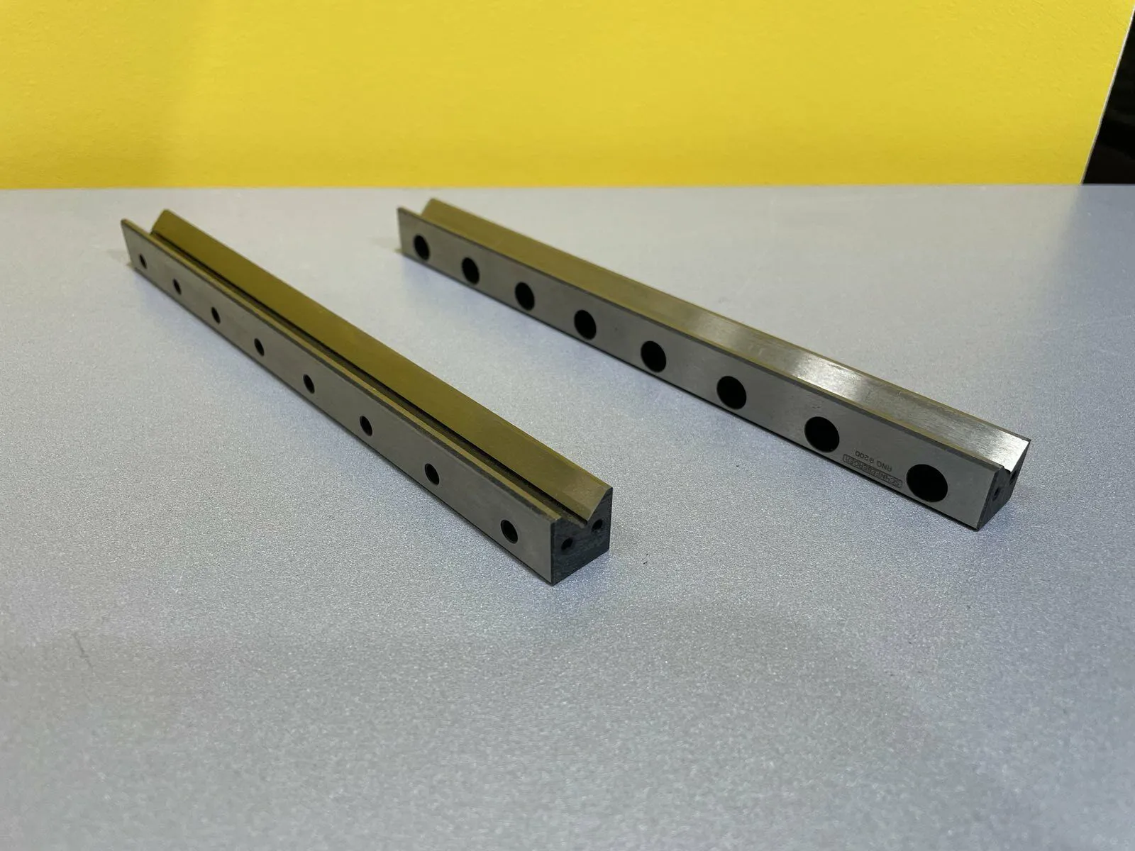Schneeberger RNG9200 Linear Bearing Guide - Thumbnail 2