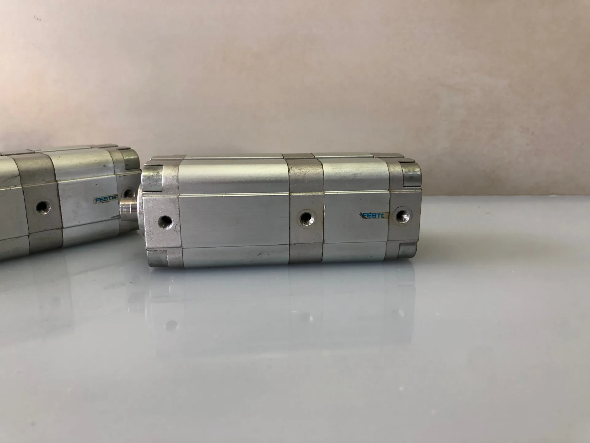 FESTO 161147, ADVUP-25-5/20-PA Multi Position Cylinder - Image 1