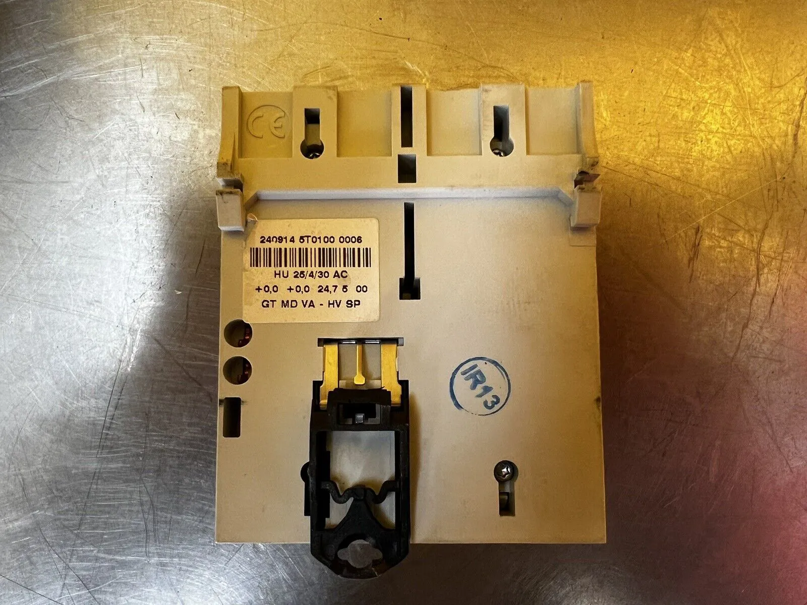 General Electric 606208 BPC Residual Current Circuit Breaker (RCCB) – 25A, 30mA, 230/400V, 4P - Thumbnail 3