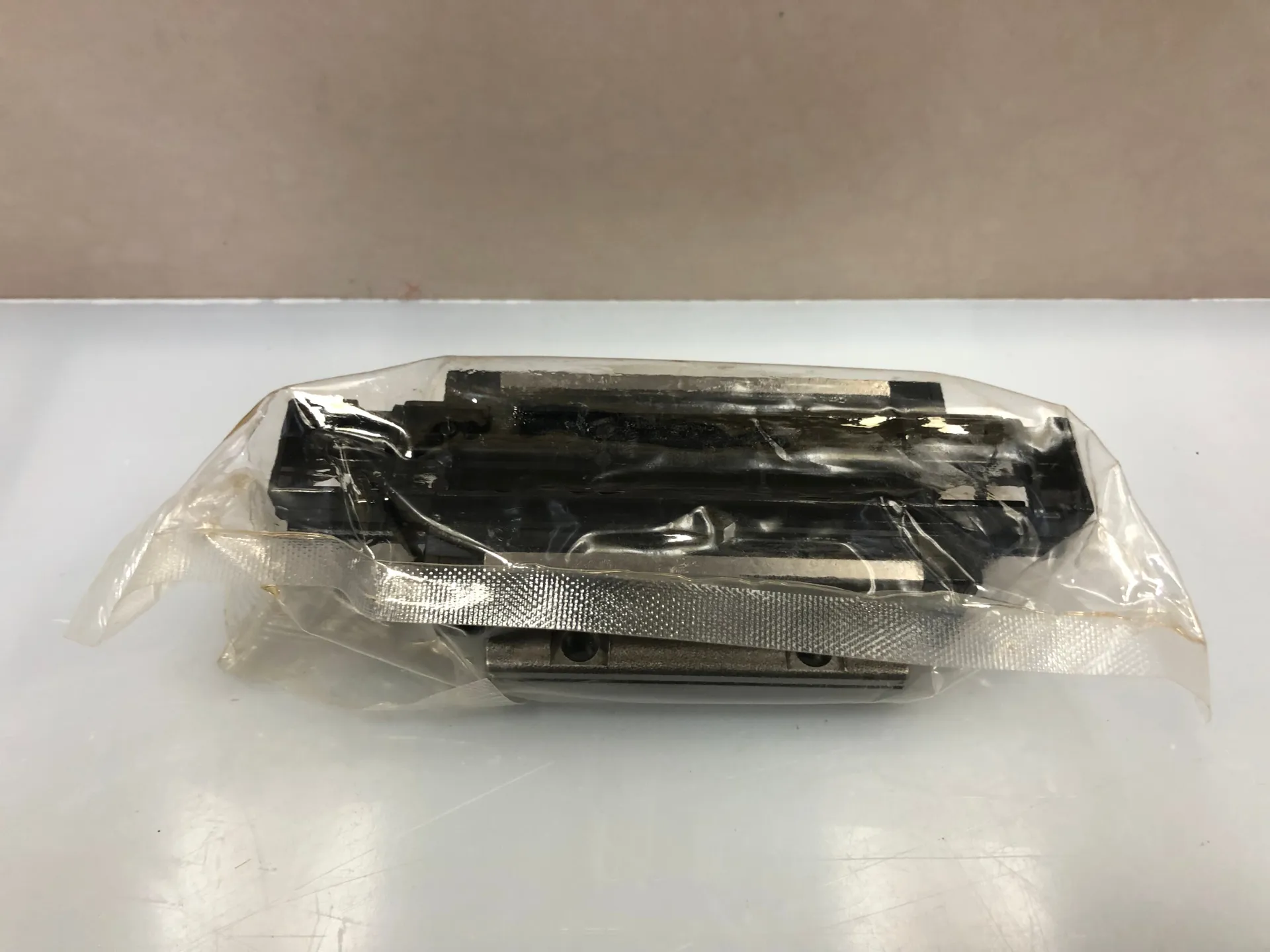 NSK 260-NAH20GMZ Linear Guide Rail – 260mm Precision Rail - Thumbnail 3