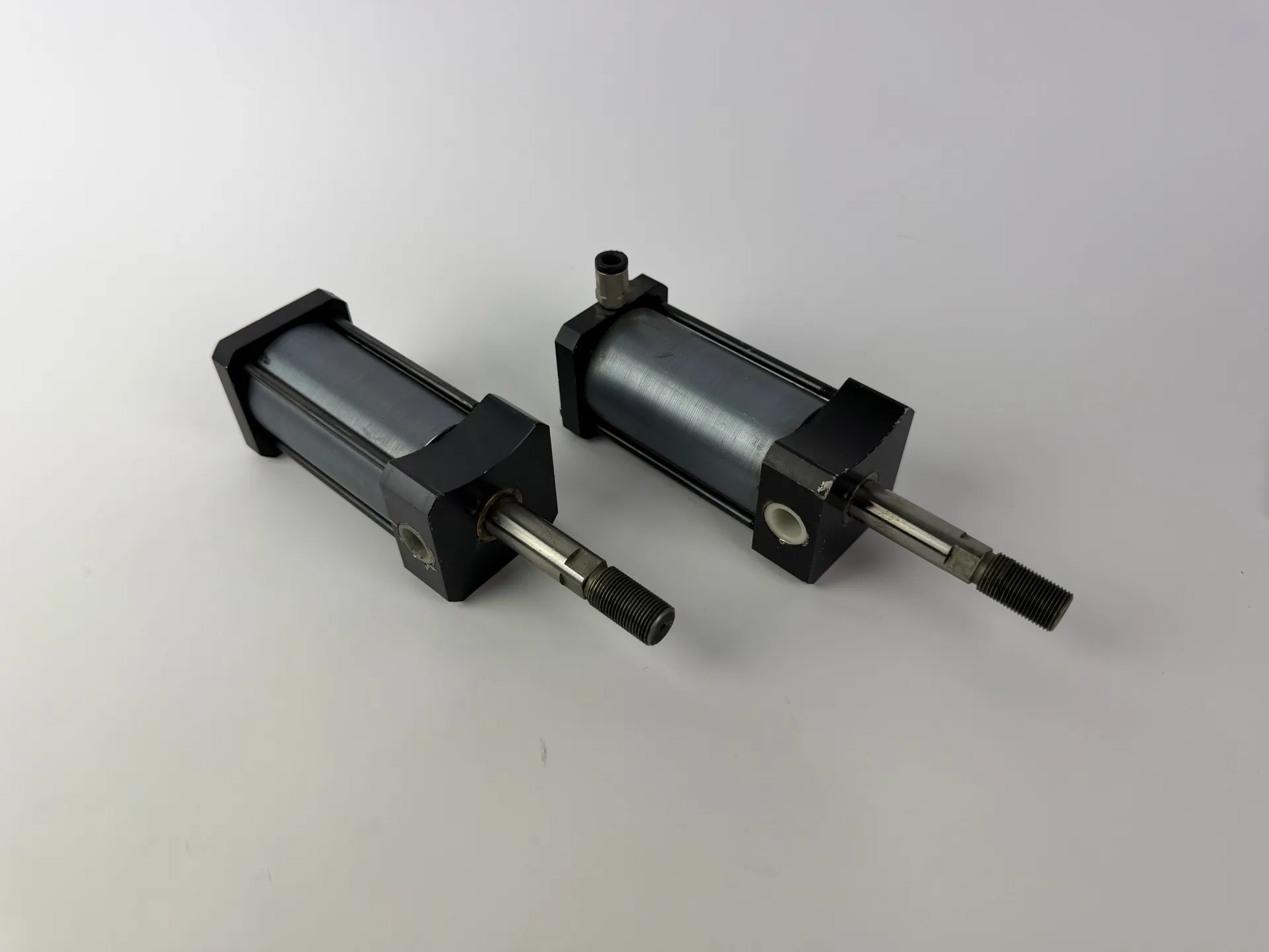 1x Pneumatic Cylinder 12mm Bore 45mm Stroke Double Acting Air Cylinder - Thumbnail 7