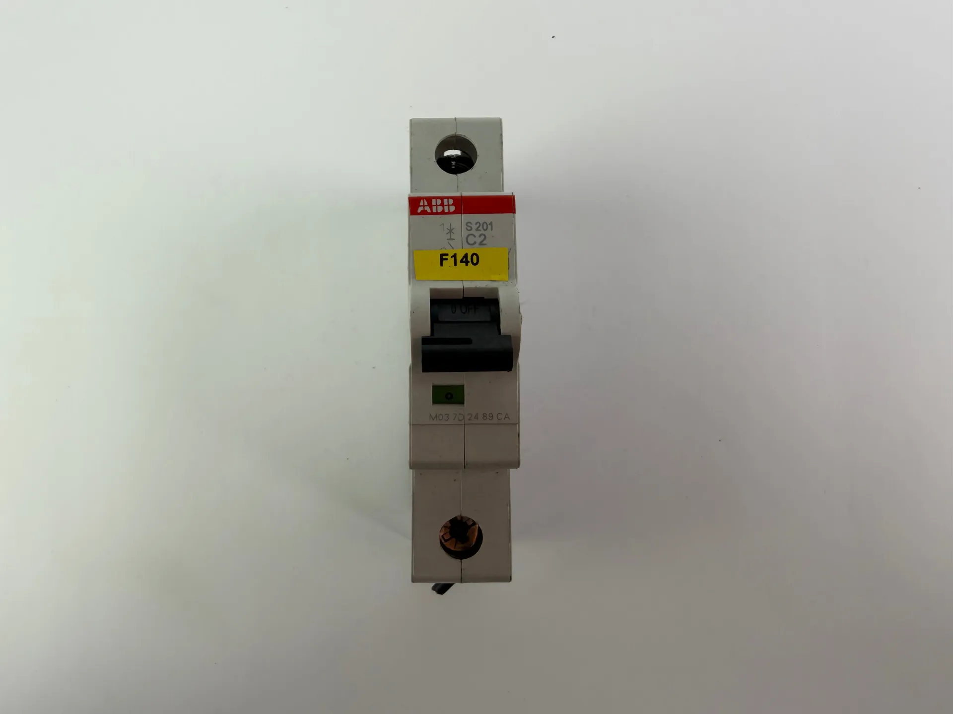ABB S201-C2 Circuit Breaker 2A 1-Pole 6kA 2CDS251001R0024 - Thumbnail 3
