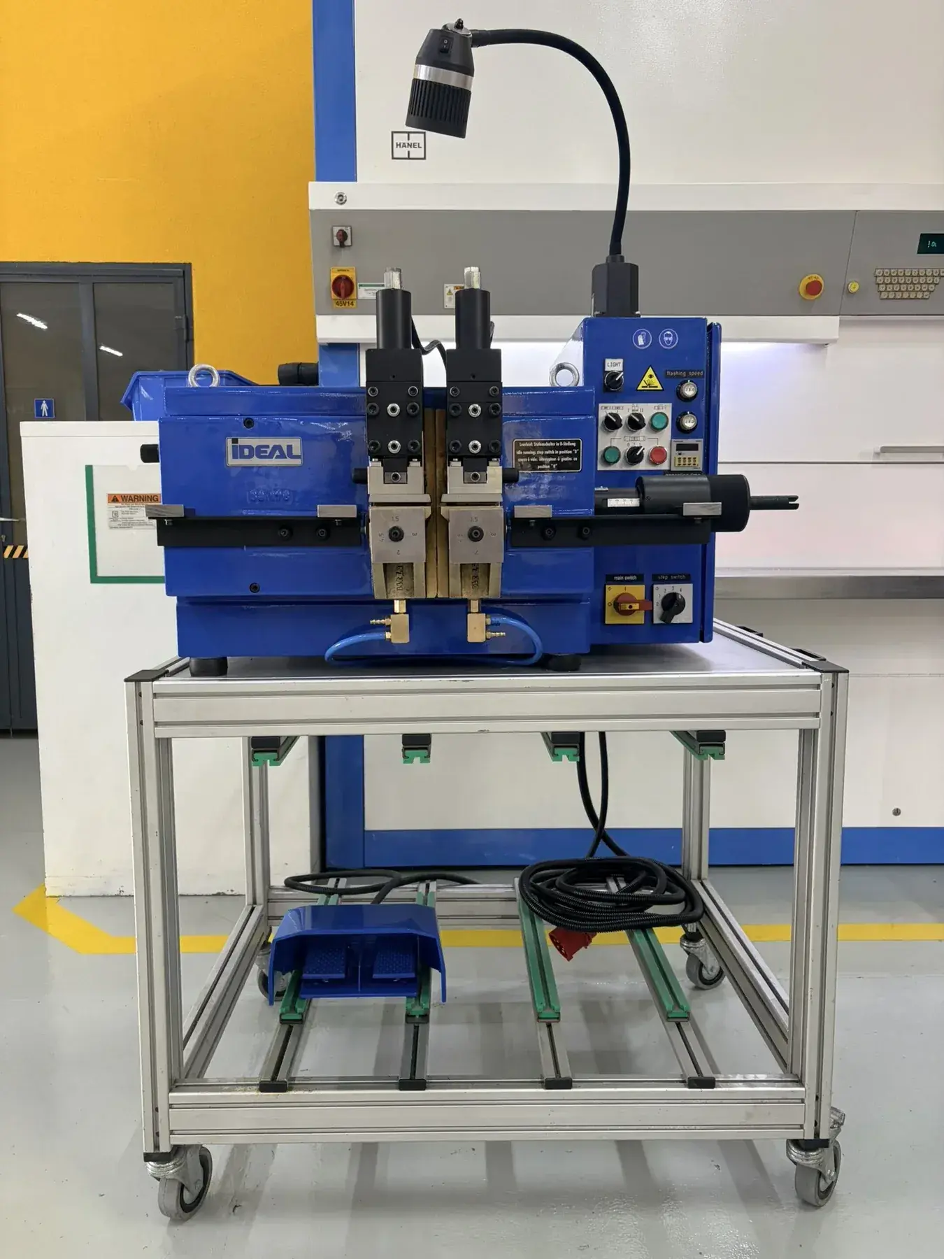 iDEAL BAS 065-11 Band Saw Blade Welder, Hydraulic Clamping, Blades to 60 mm - Thumbnail 5