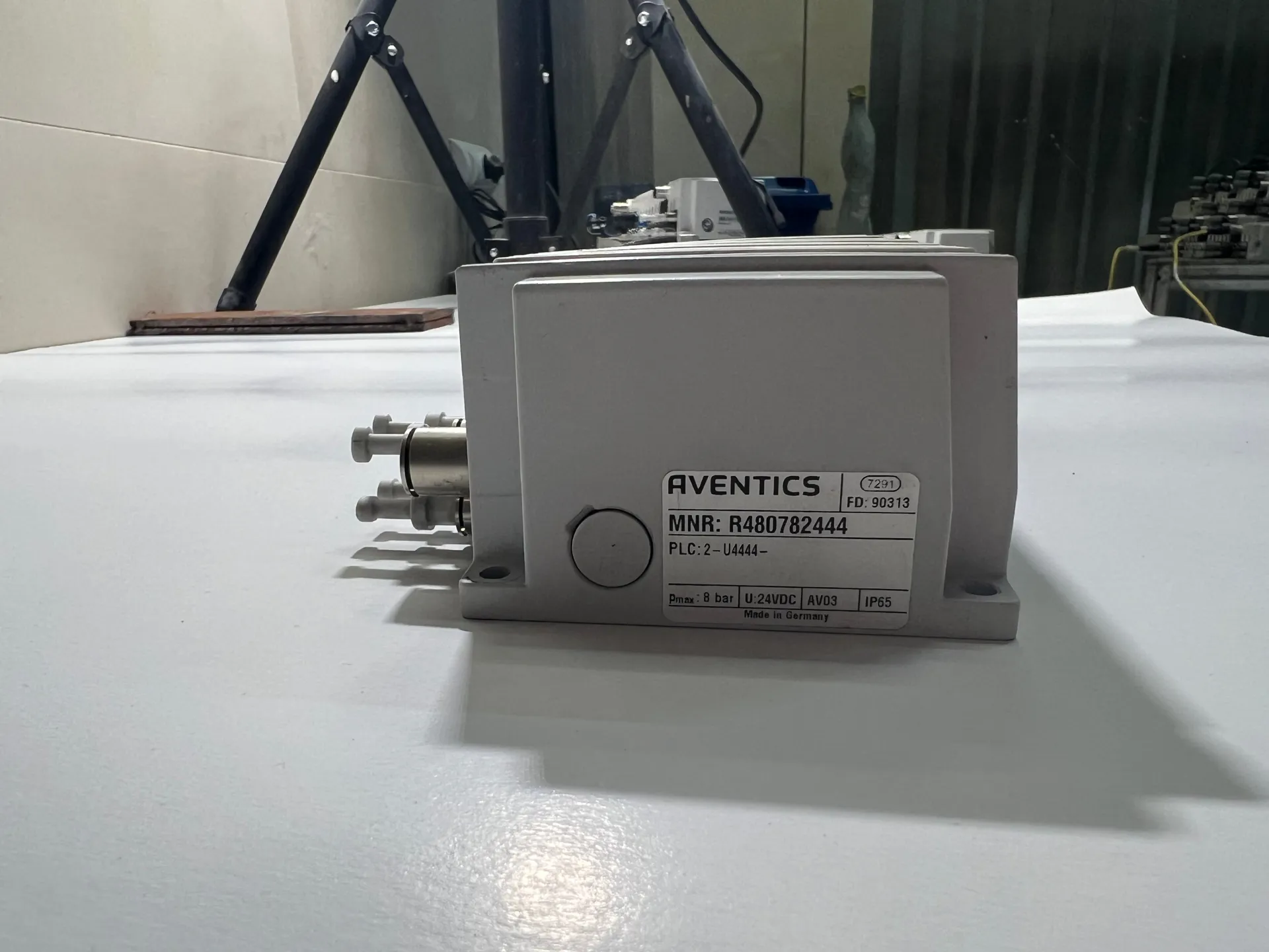 Aventics R412018225 EtherCAT AES-D-BC-ECAT Air Valve Island Module - Thumbnail 4