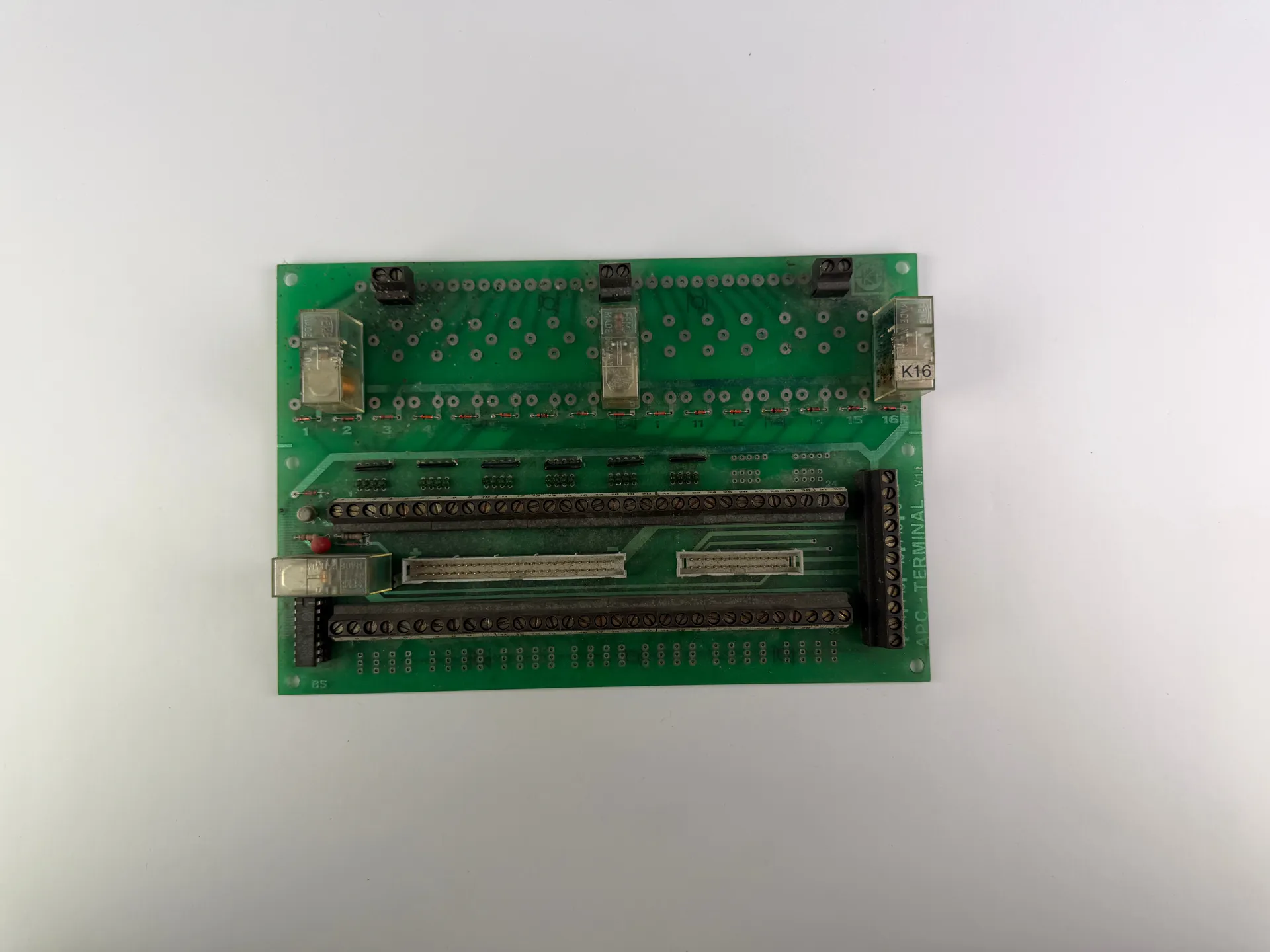 APC Systemtechnik Terminal V11 Industrial Interface Board - Image 1