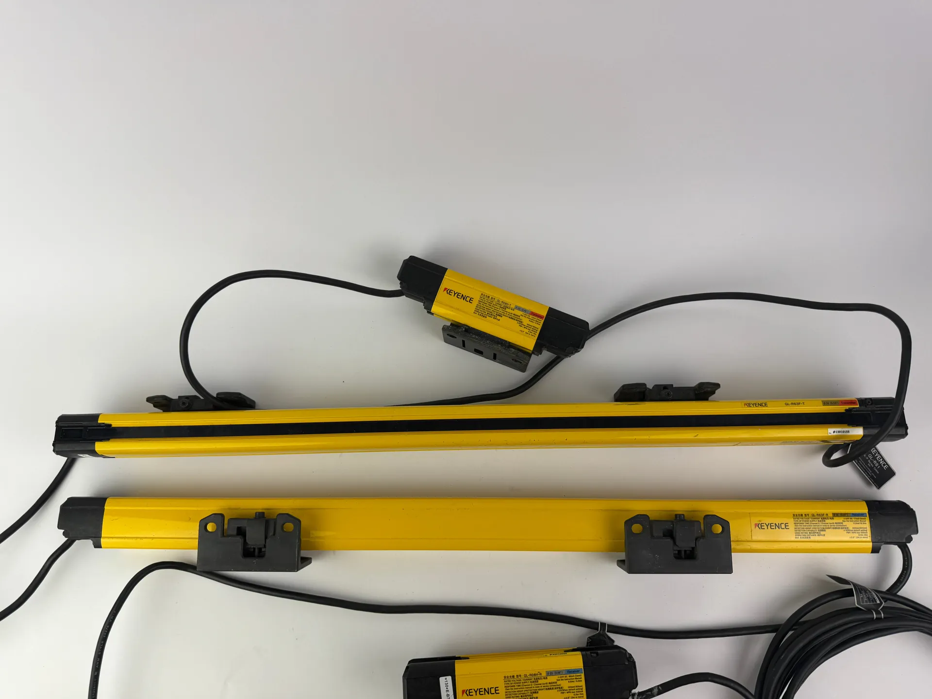 Keyence GL-R63F-T GL-R63F-R GL-R08H-T GL-R08H-R Safety Light Curtain Sensors Set - Thumbnail 7