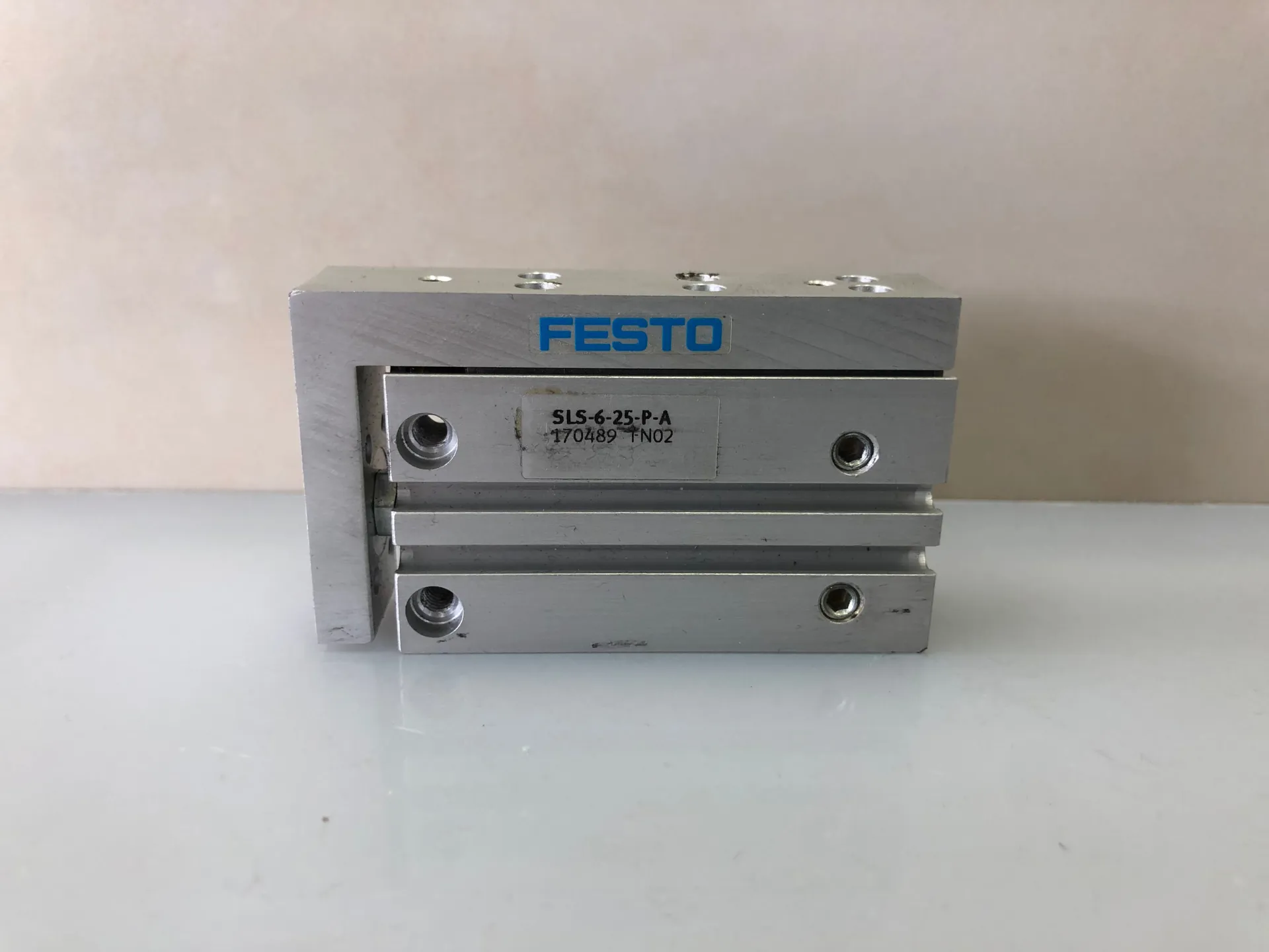 FESTO SLS-6-25-P-A, PNEUMATIC MINI-SLIDE CYLINDER - Image 1