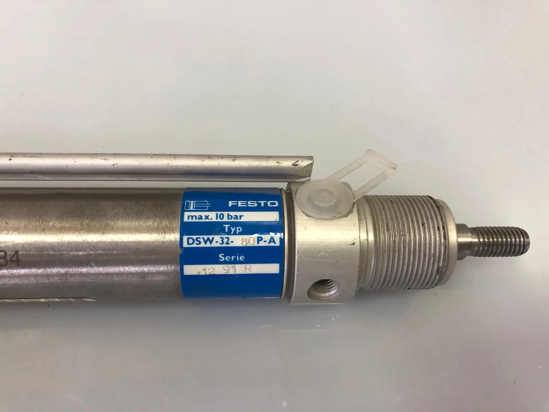 FESTO, DSW-32-80PA , CYLINDER, DOUBLE ACTING, 10BAR/145PSI. - Thumbnail 3