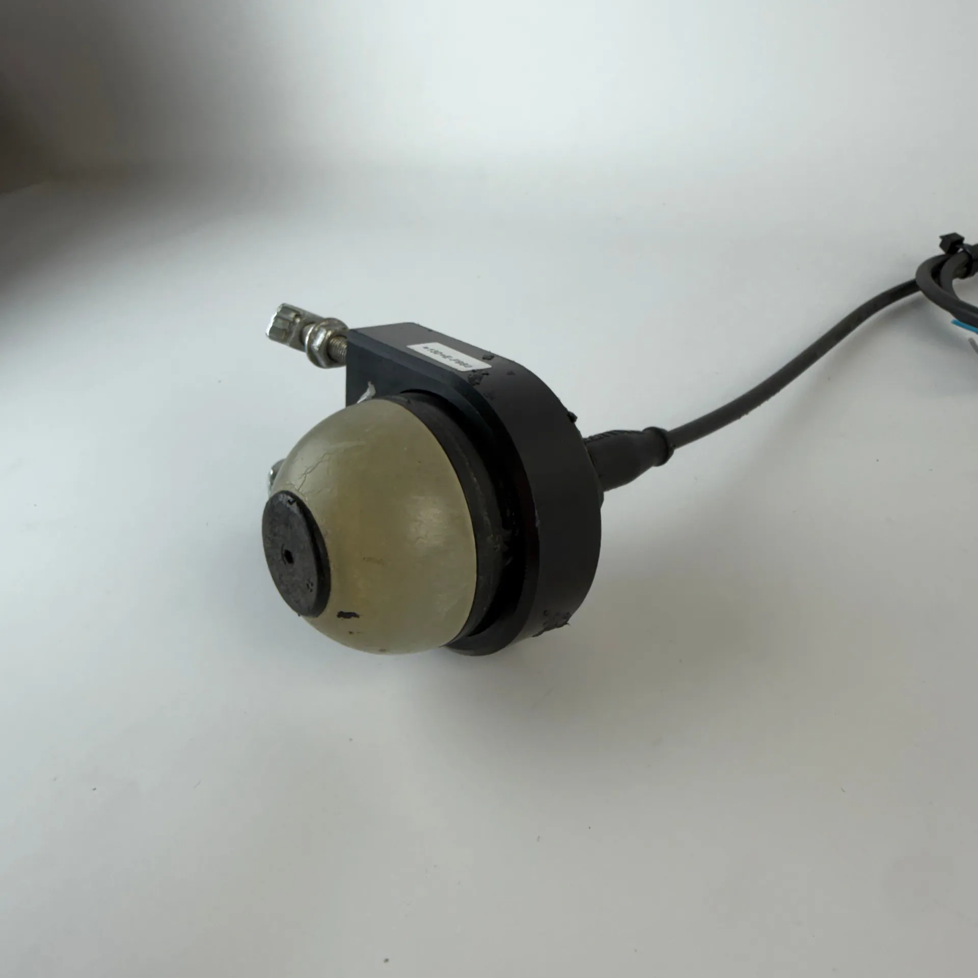 Banner EZ-LIGHT Industrial LED Dome Indicator 18-30VDC 120mA with 1m Cable - Thumbnail 3