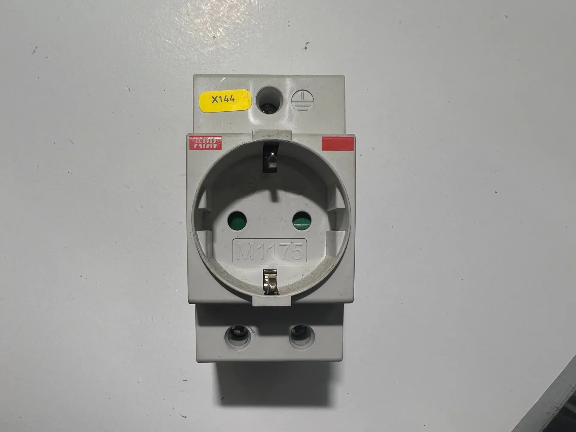 ABB M1175 Modular Socket - Thumbnail 2