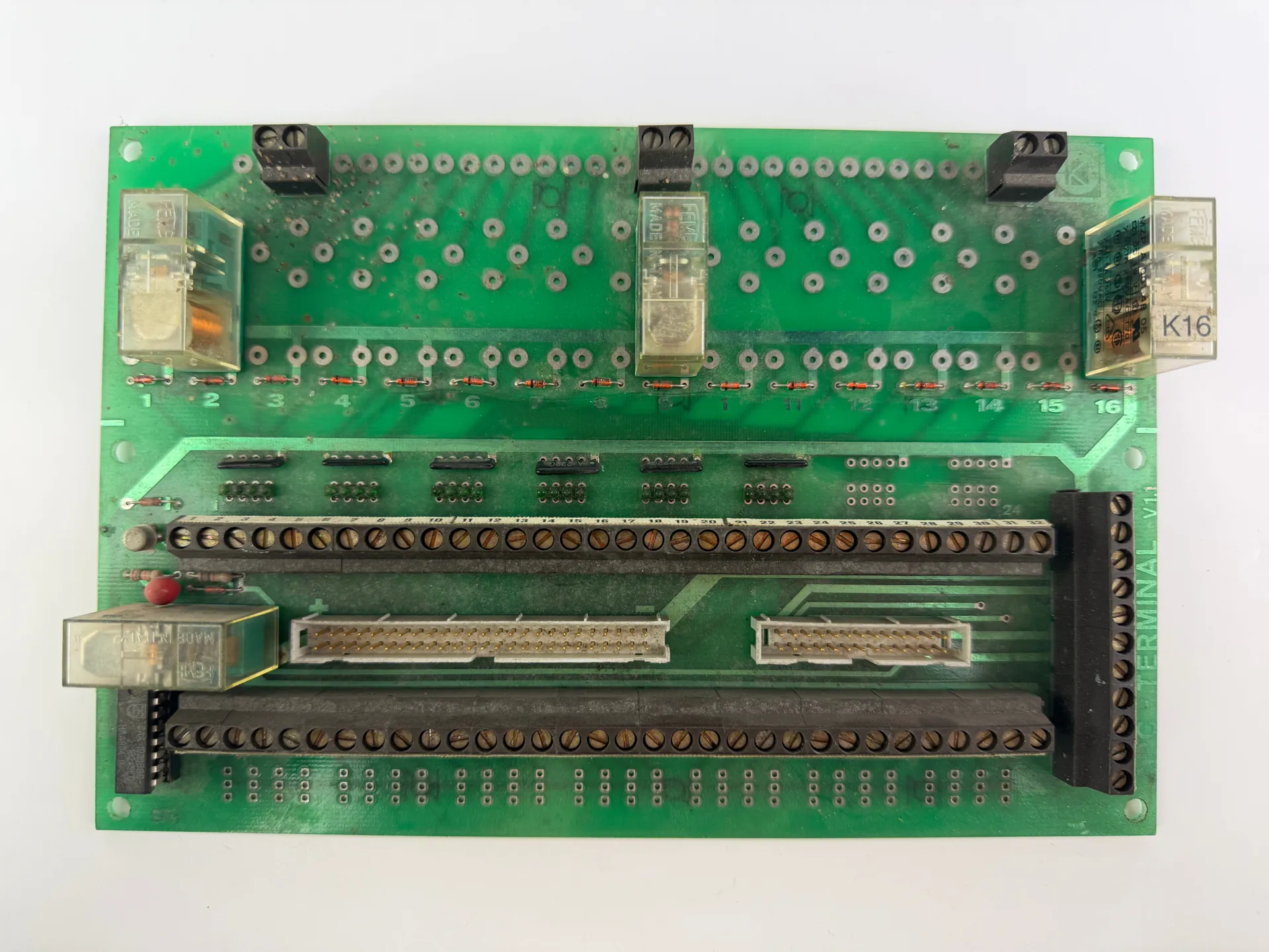 APC Systemtechnik Terminal V11 Industrial Interface Board - Thumbnail 2
