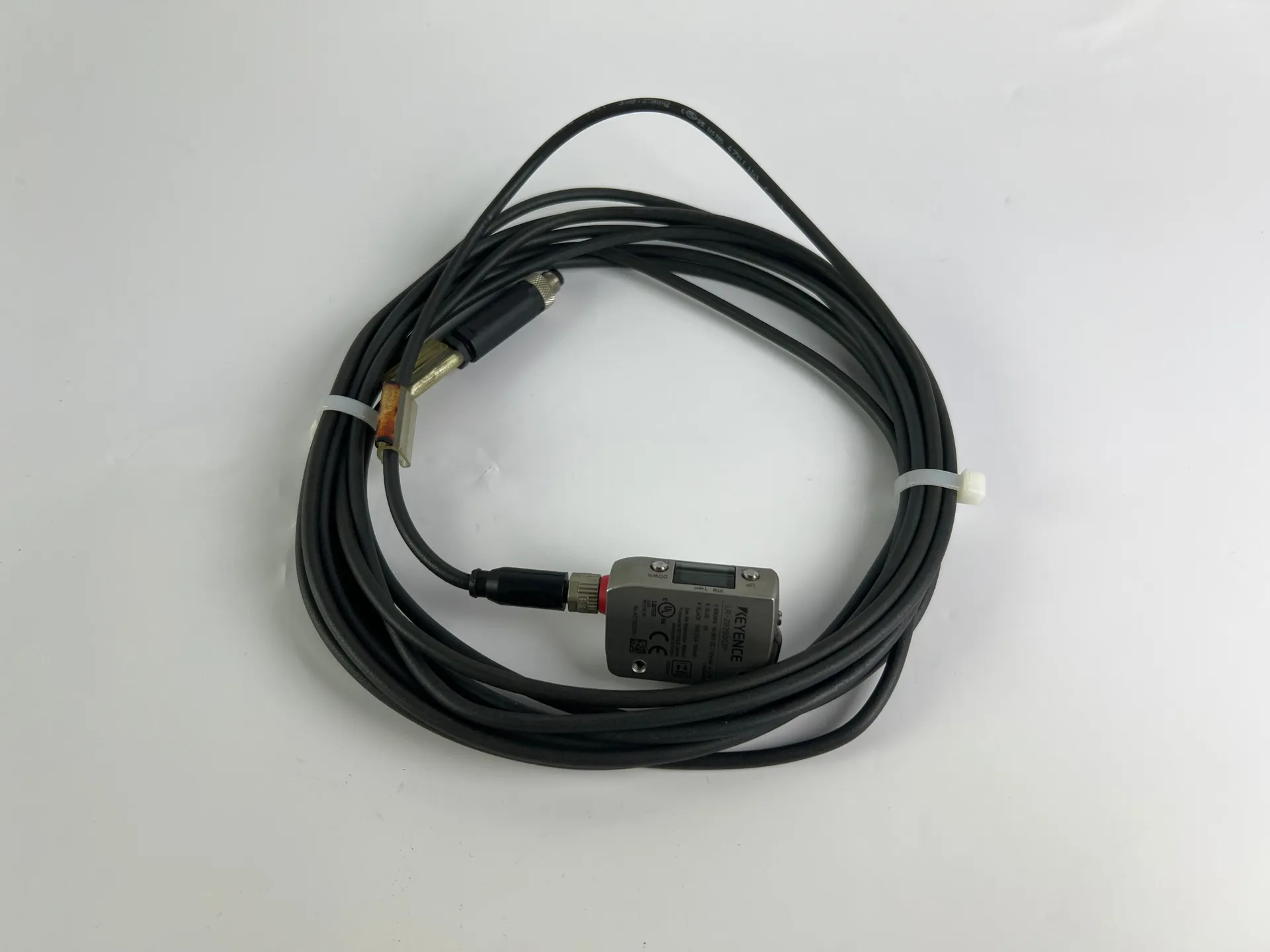 1x Keyence LR-ZB250C3P Laser Sensor + 500cm Cable - Thumbnail 5