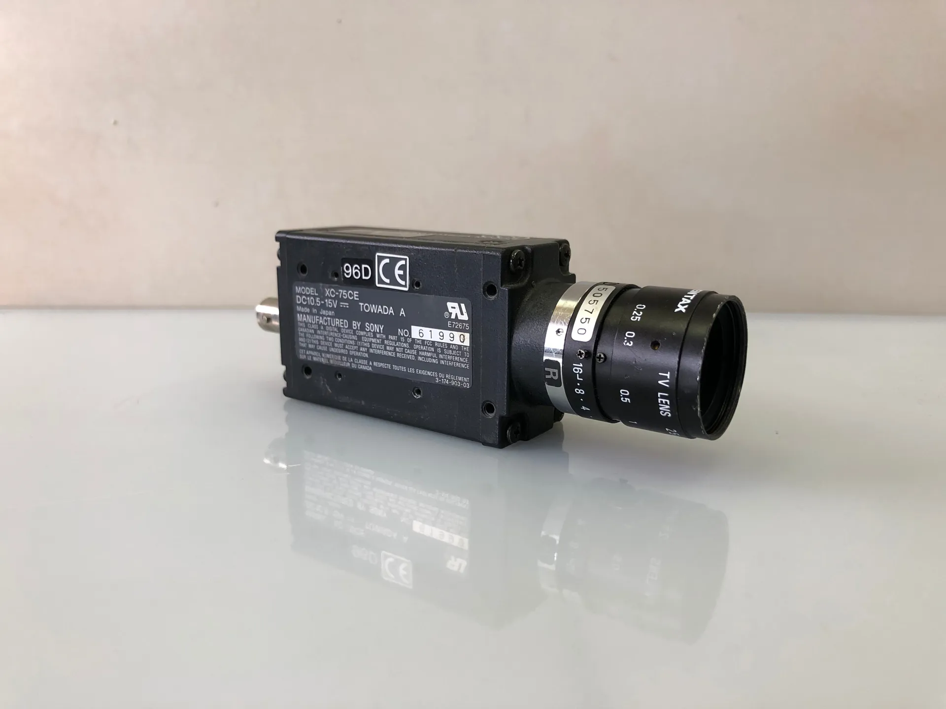 SONY XC-75CE Video CCD Camera Module with Pentax 25mm f/1.4 Lens