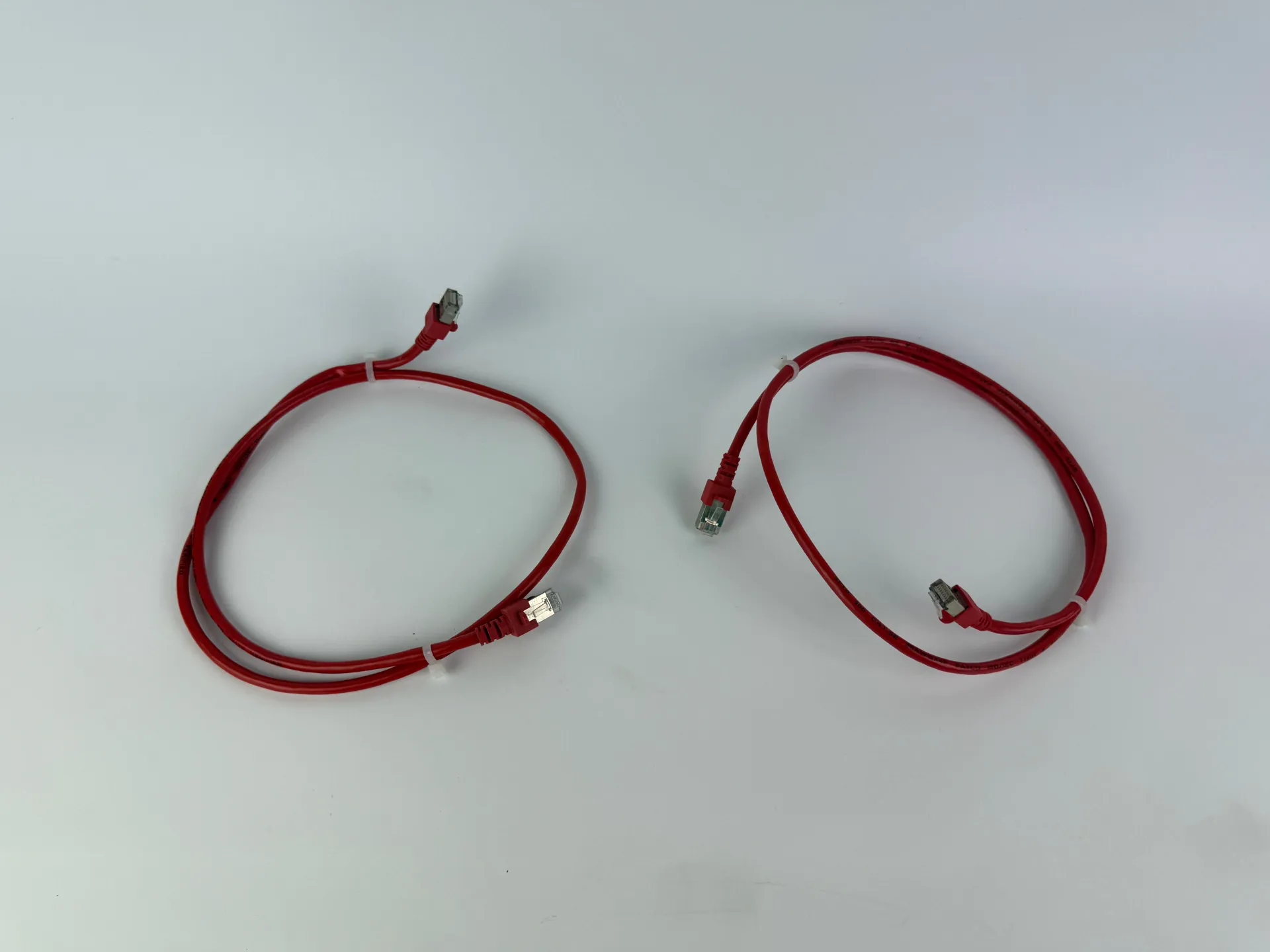 1x CAT5e SFTP Ethernet Patch Cable 1m RJ45 Shielded LAN 26AWG Red - Thumbnail 5