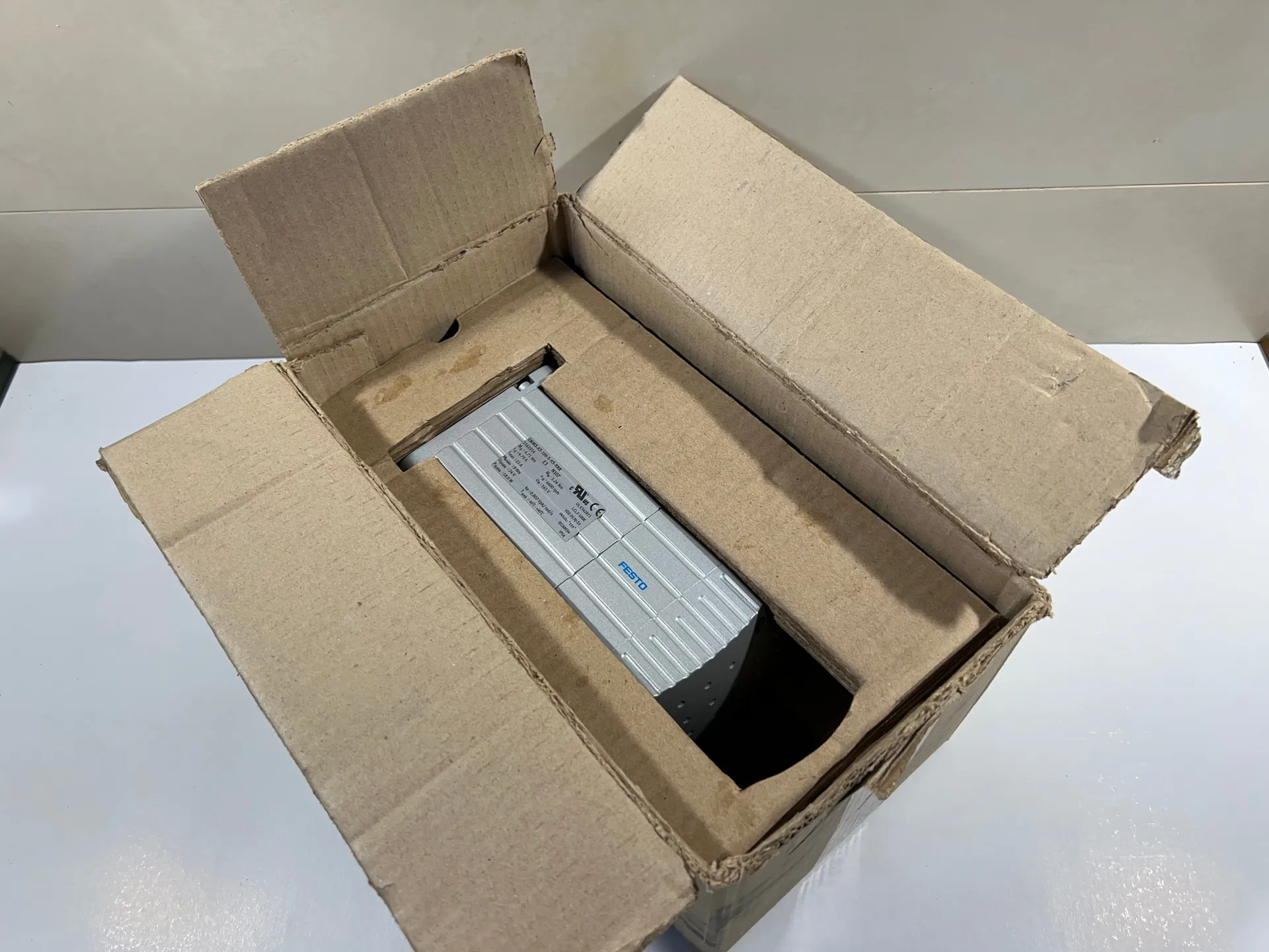 Festo EMMS-AS-100-S-HS-RRB 1562914 Servo Motor – High-Speed, Synchronous, RRB Encoder4