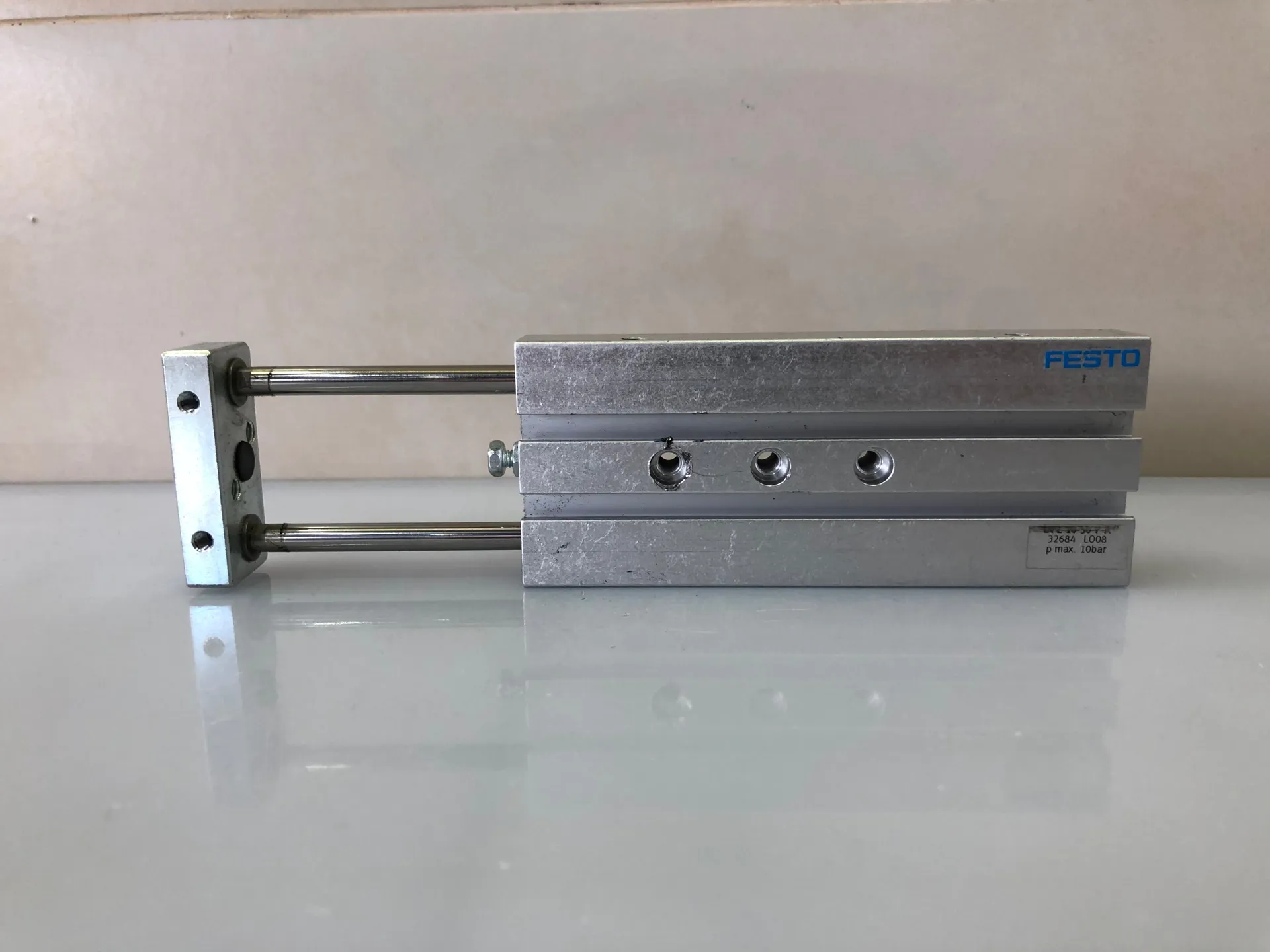 FESTO DPZ-10-50-P-A 32684 Dual Piston Rod Cylinder - Thumbnail 2