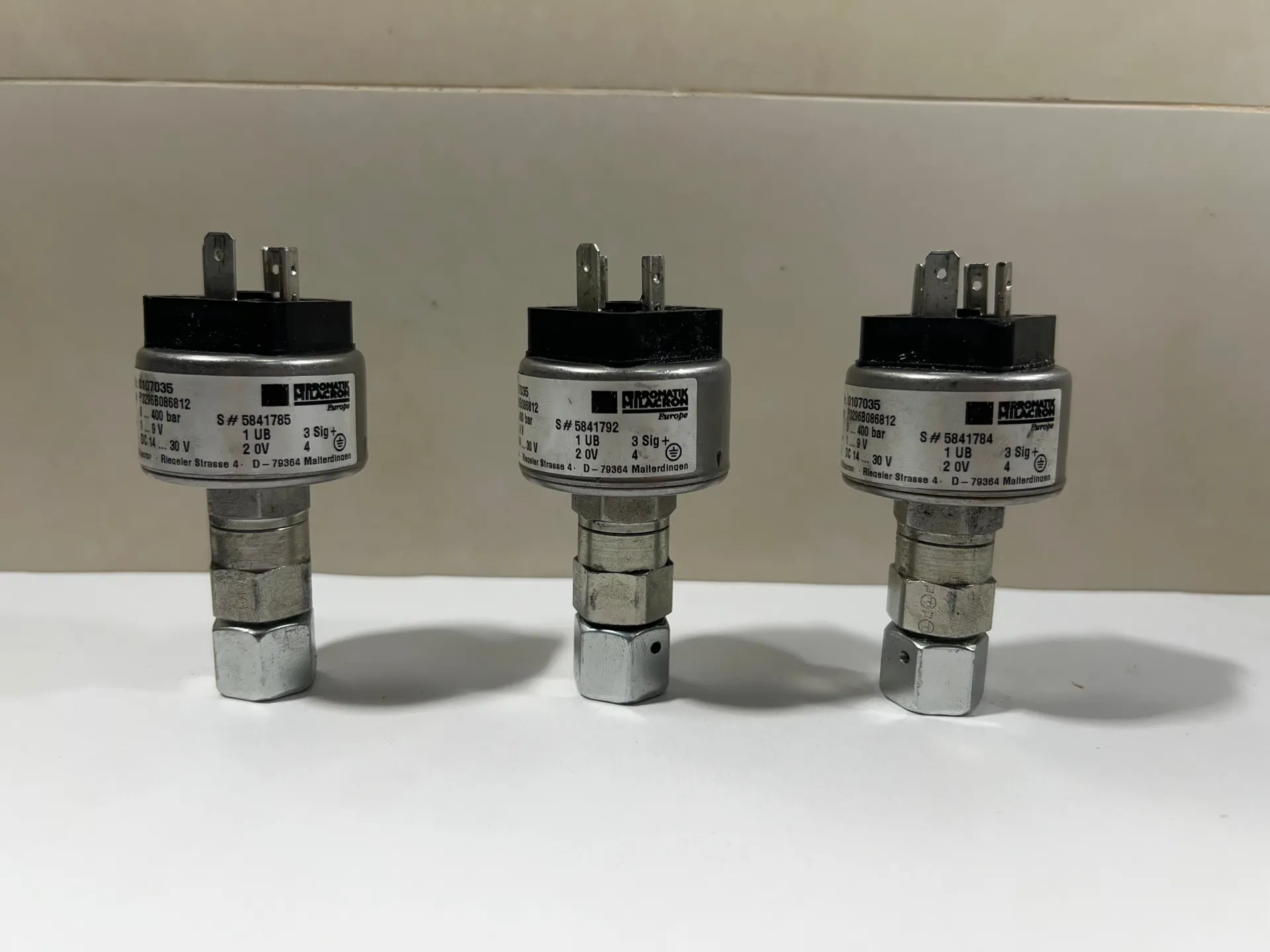 1x Tecsis / Ferromatik Milacron P3296B086812 400 bar Pressure Transmitter - Thumbnail 2