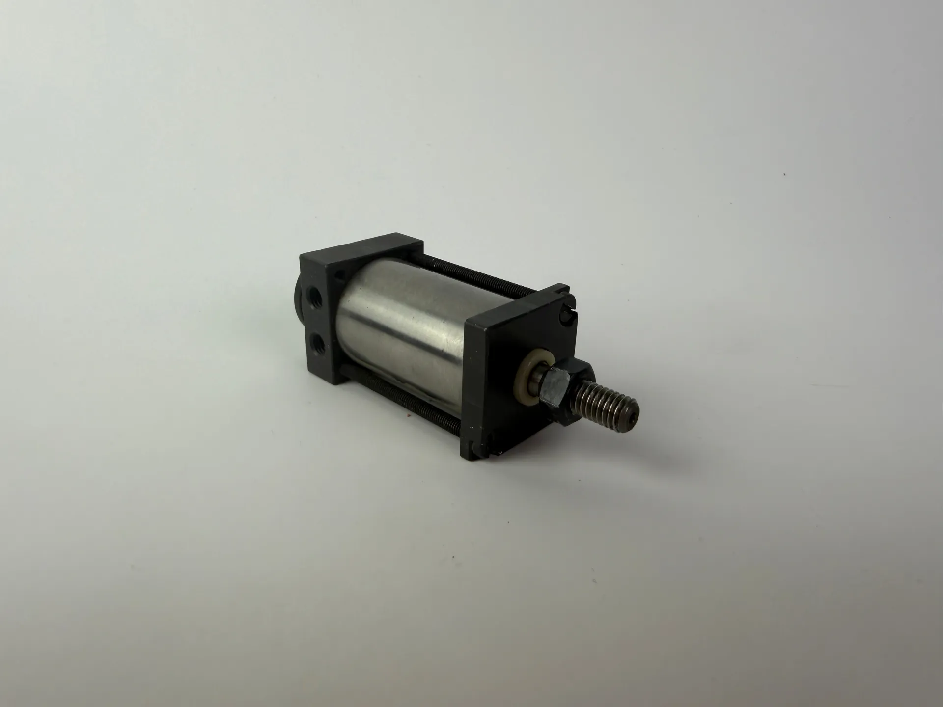Mini Pneumatic Cylinder 8mm Stroke 6mm Bore Compact Air Cylinder - Thumbnail 2