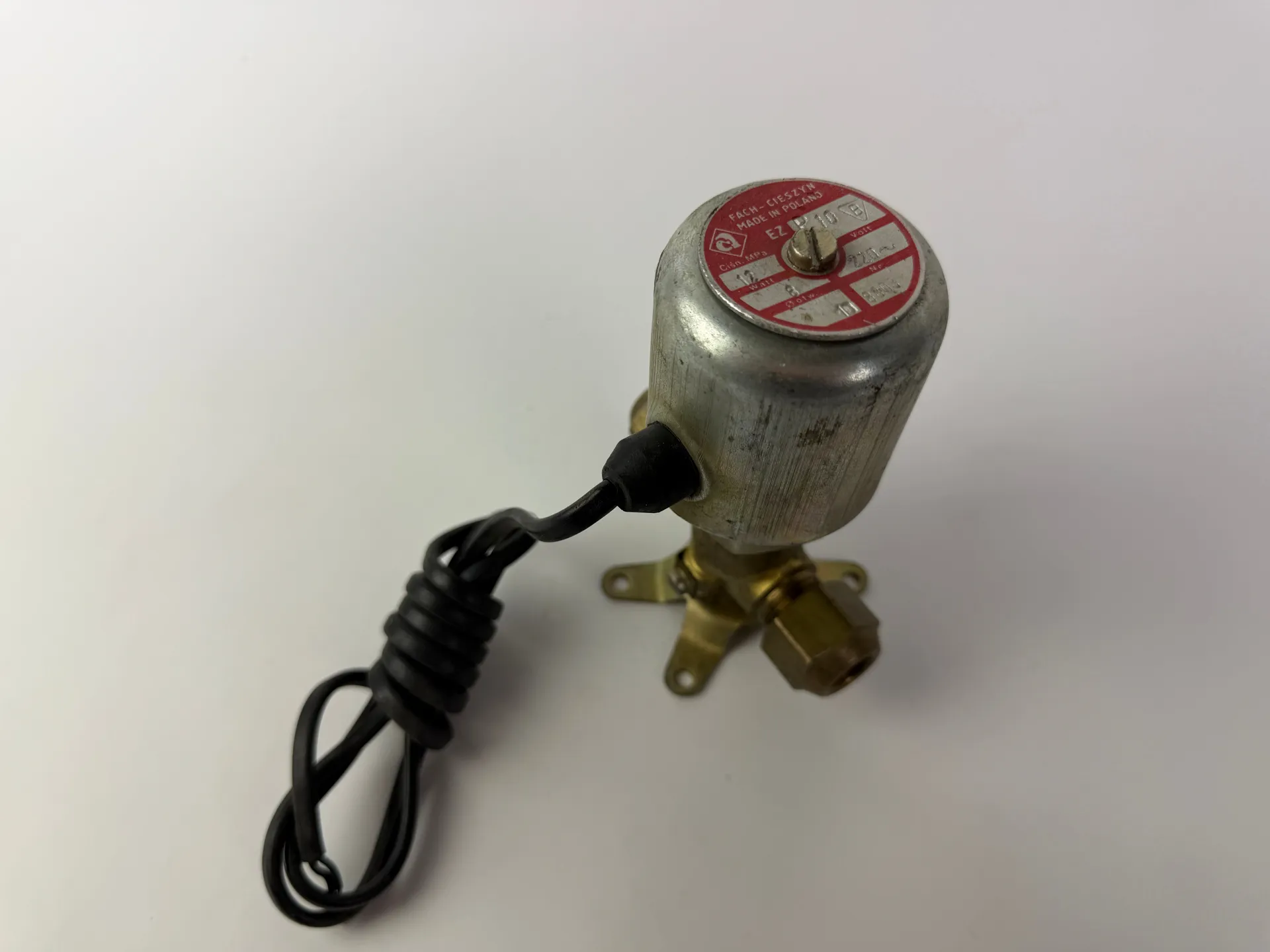 FACH Cieszyn EZ P10 Solenoid Valve 220V 8W 12MPa Made in Poland - Thumbnail 2