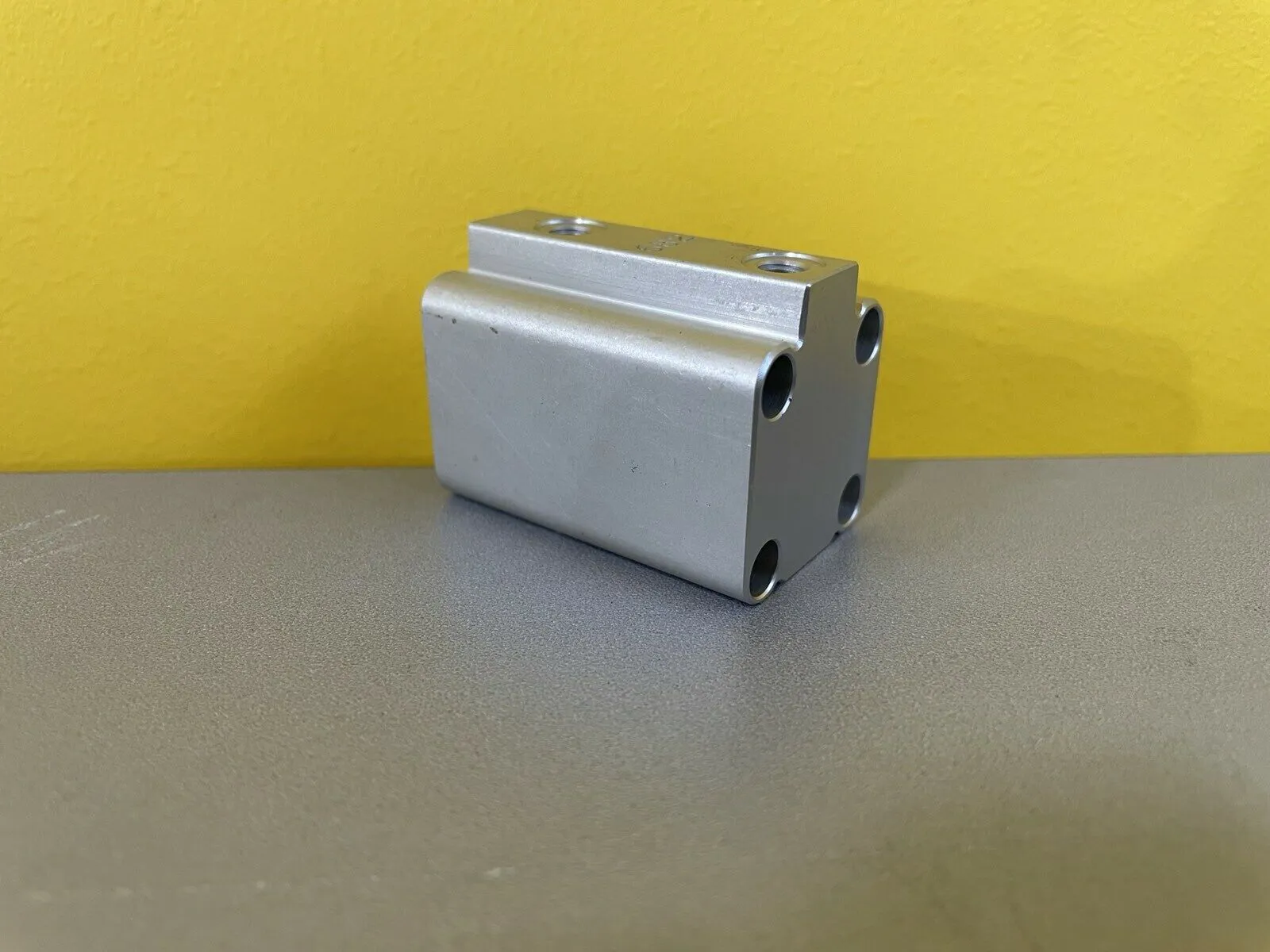 REXROTH 0 822 010 451 PNEUMATIC CYLINDER - Thumbnail 2