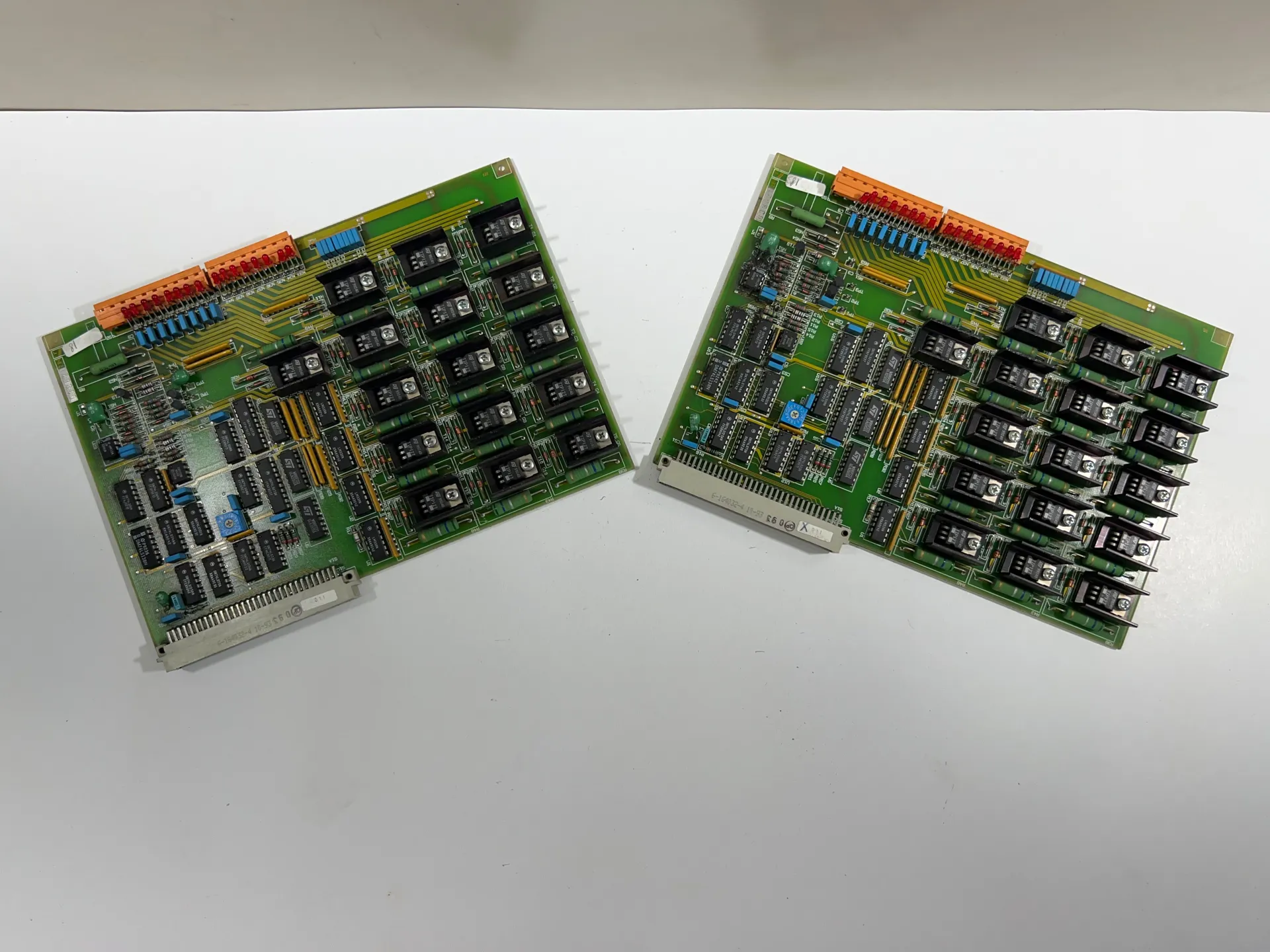 1x KEBA / Engel Output Board E-16-DIGOUT-PLUS D1456D - Image 1
