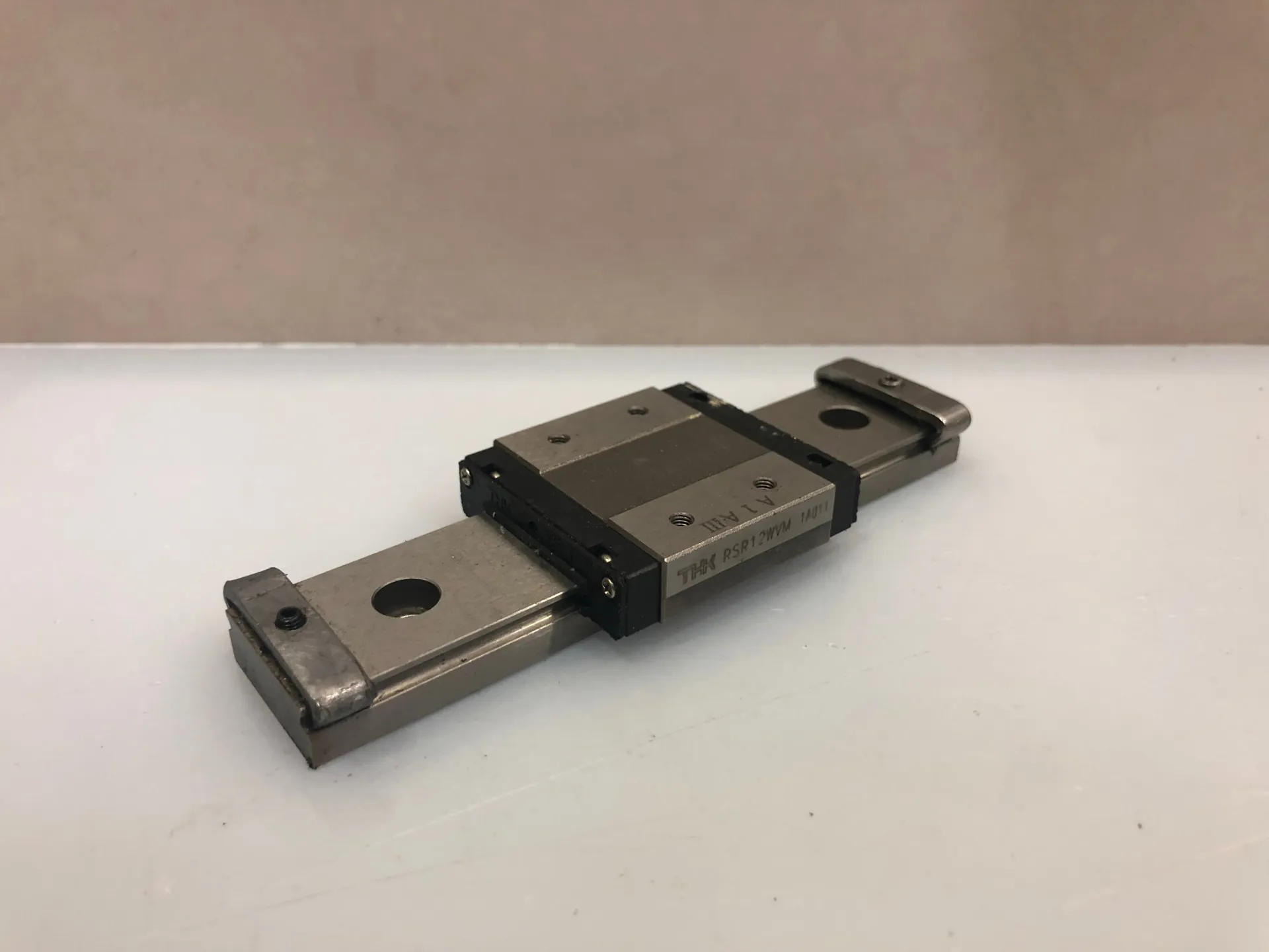 THK RSR12WVM Linear Guide Way with 115mm Rail - Image 1