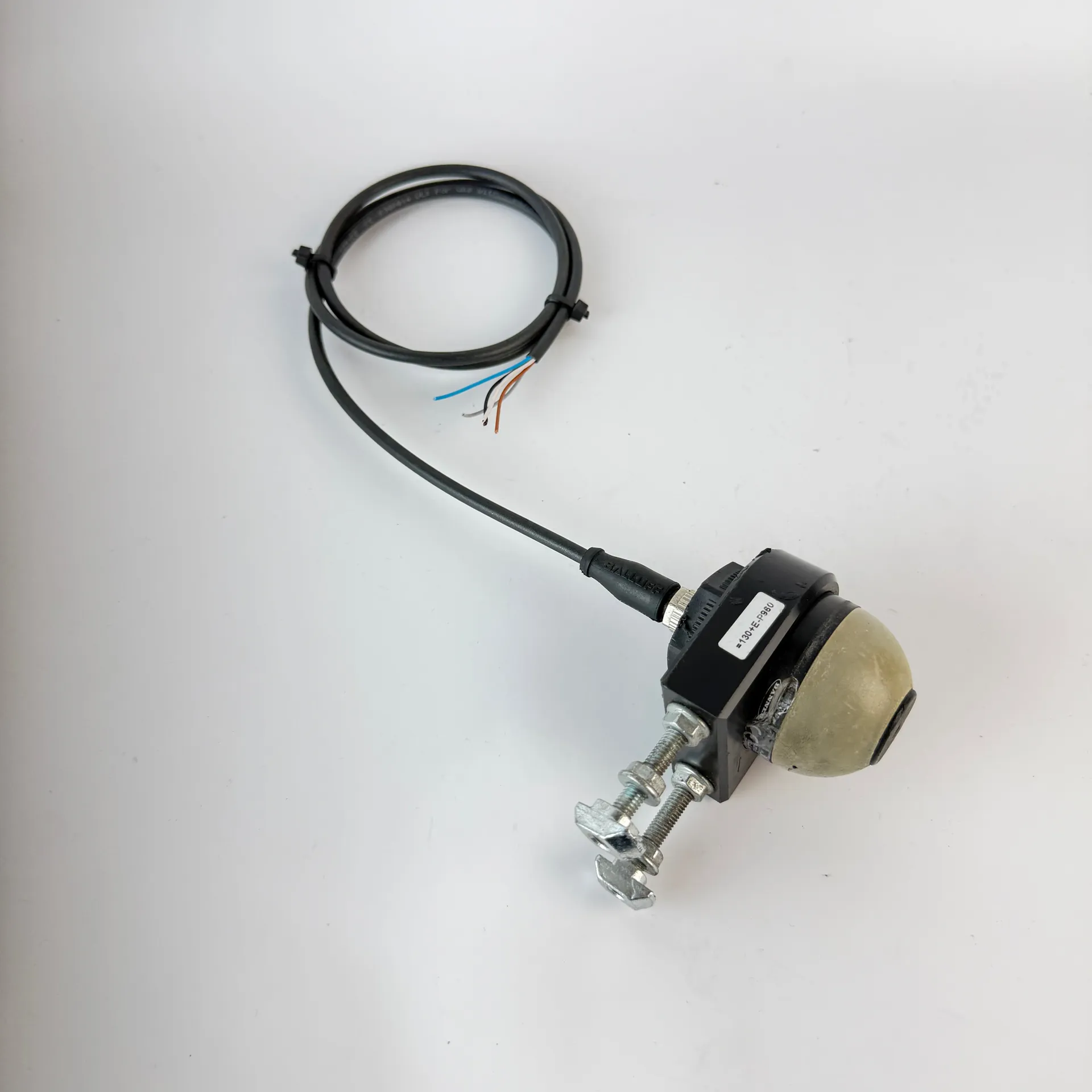 Banner EZ-LIGHT Industrial LED Dome Indicator 18-30VDC 120mA with 1m Cable - Image 1